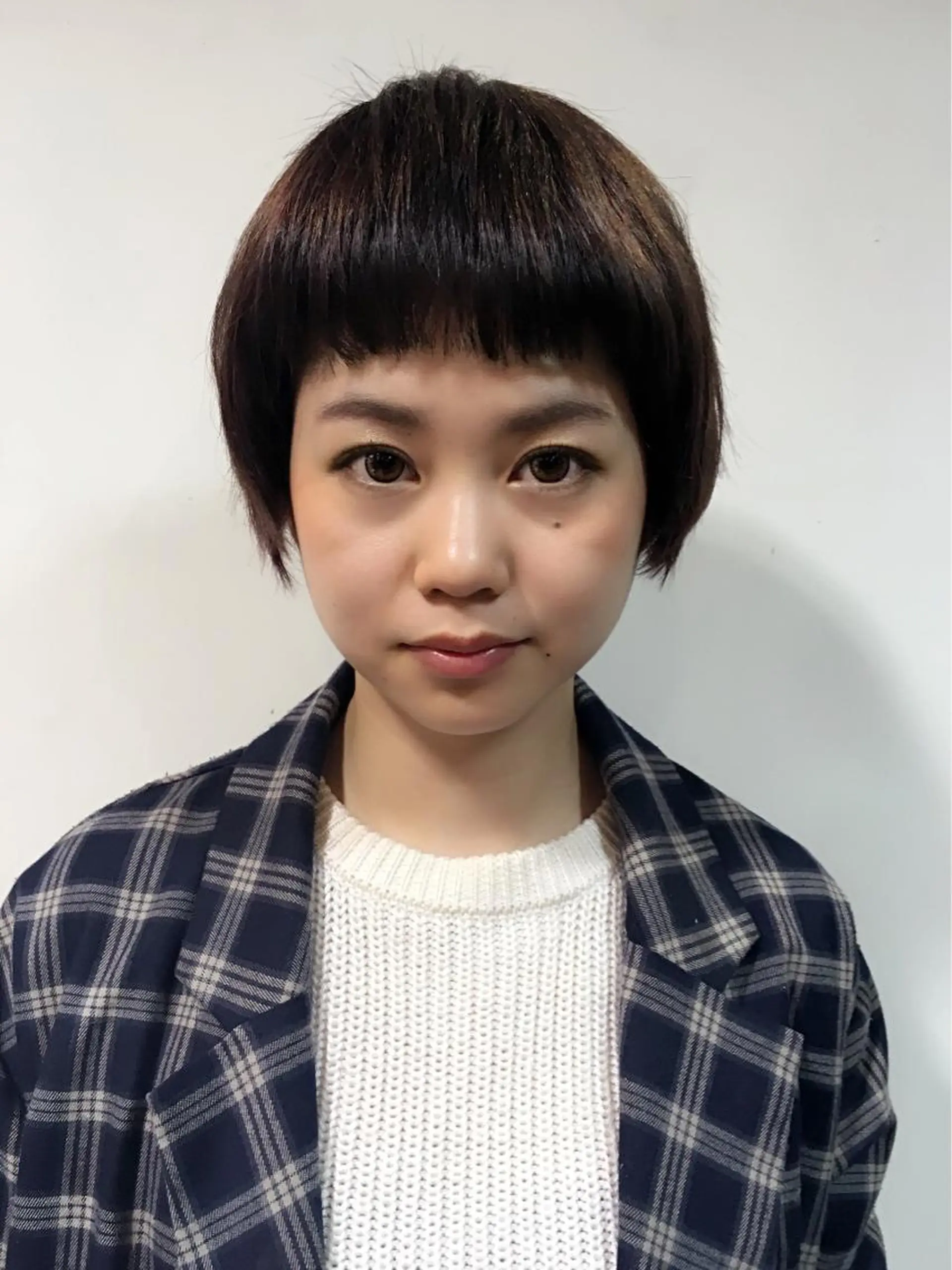 ショート カラー 星 沙織のヘアスタイル