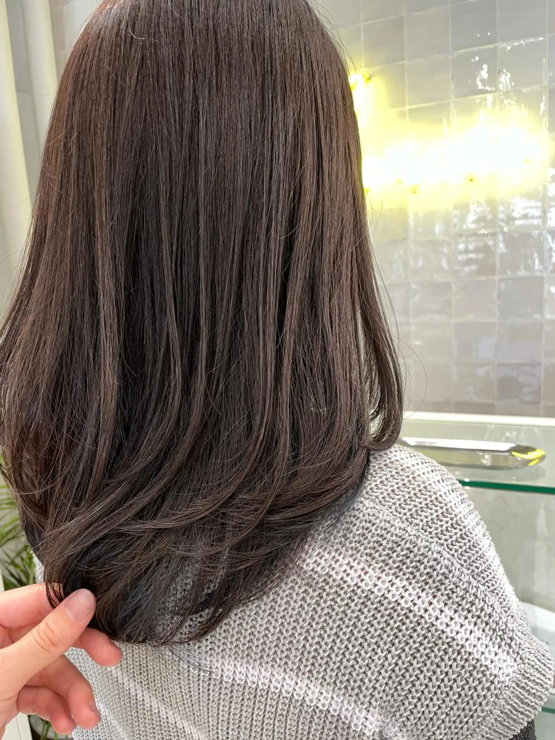 セミロング カラー 遠藤 眞実のヘアスタイル