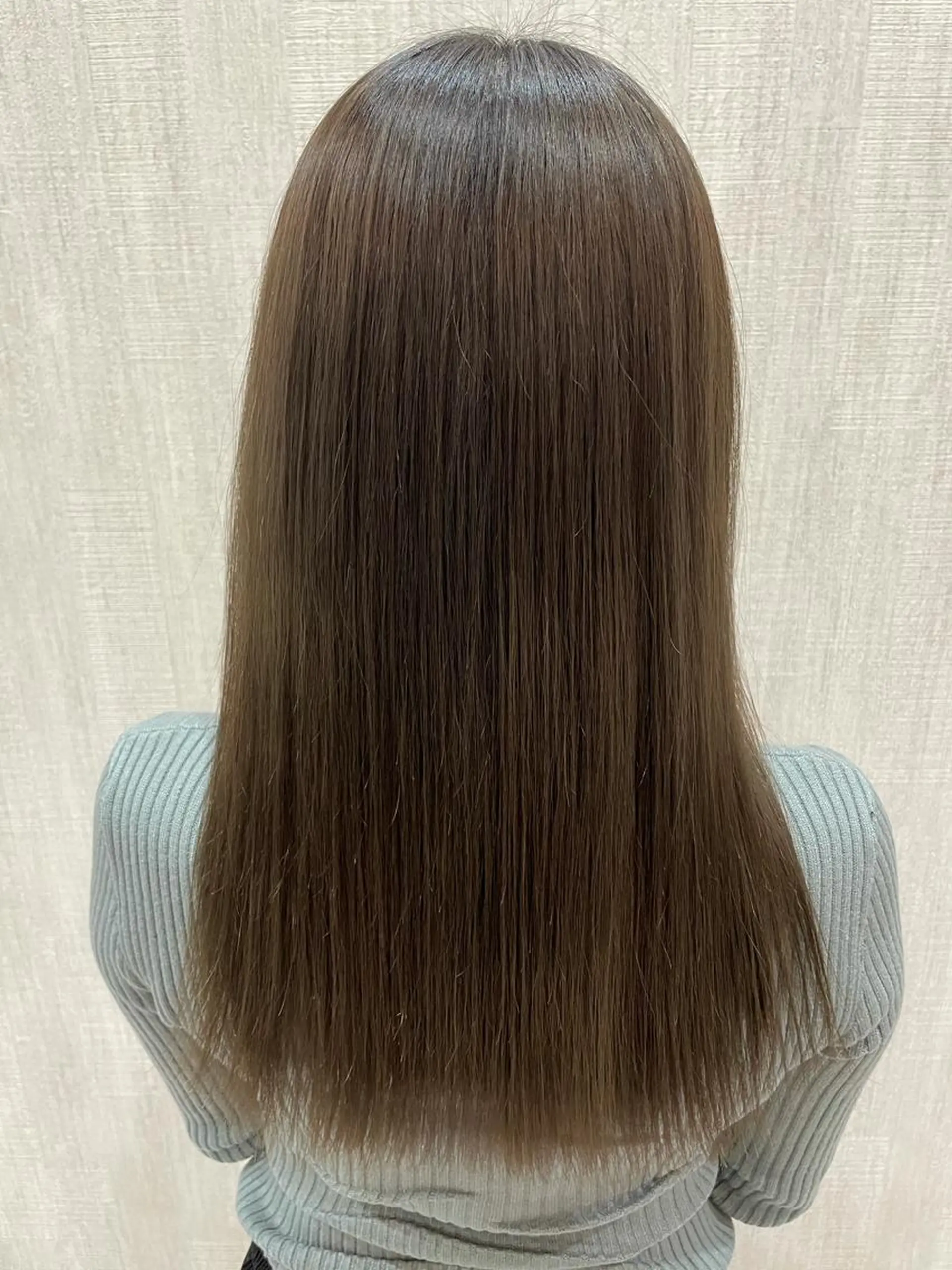 セミロング カット ヘアカラー トリートメント 店長✨レイヤー✖️ 髪質改善✖️韓国ヘアのヘアスタイル