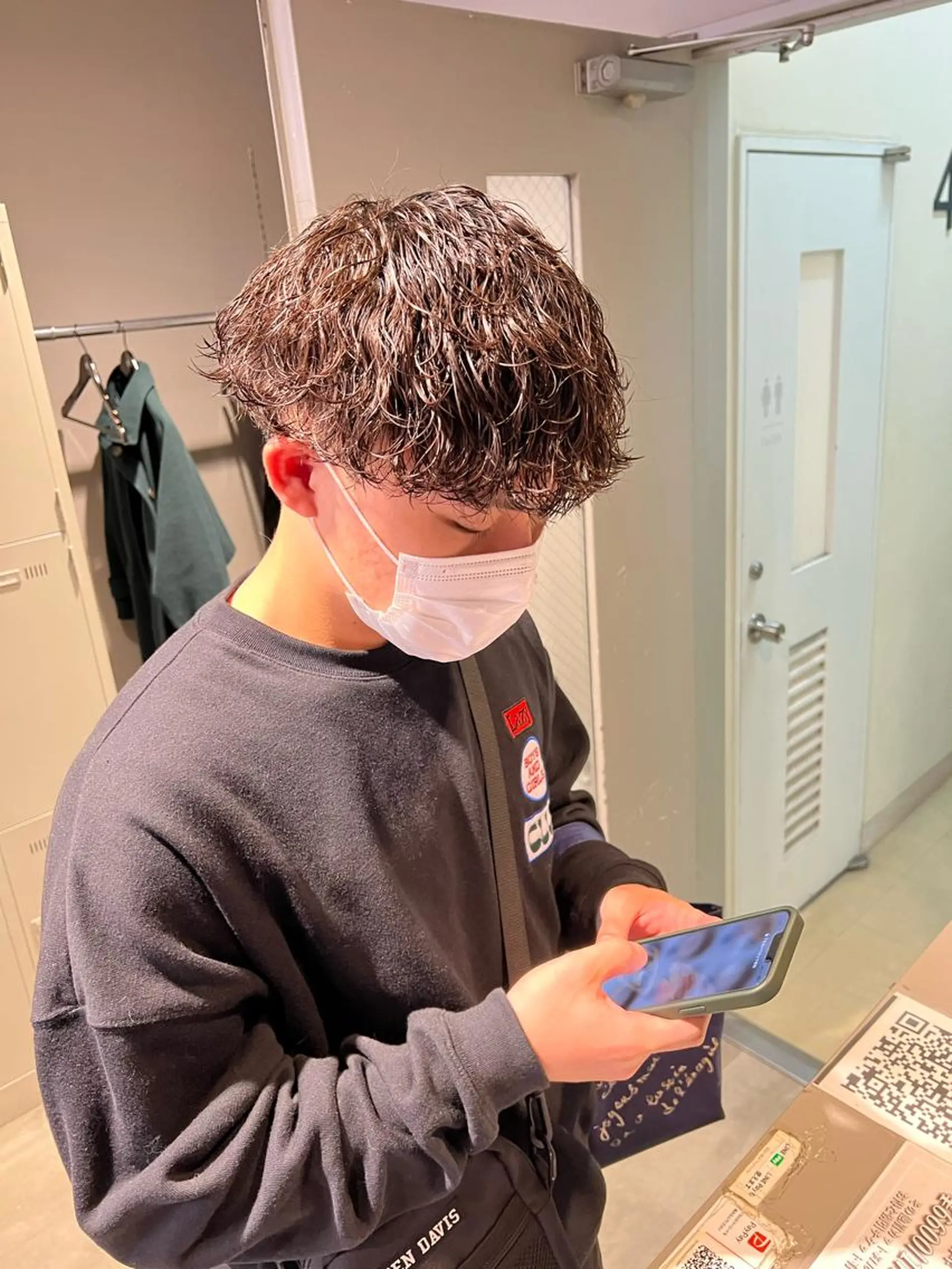 ショート カラー パーマ メンズ メンズパーマ特化 TAIGAのヘアスタイル