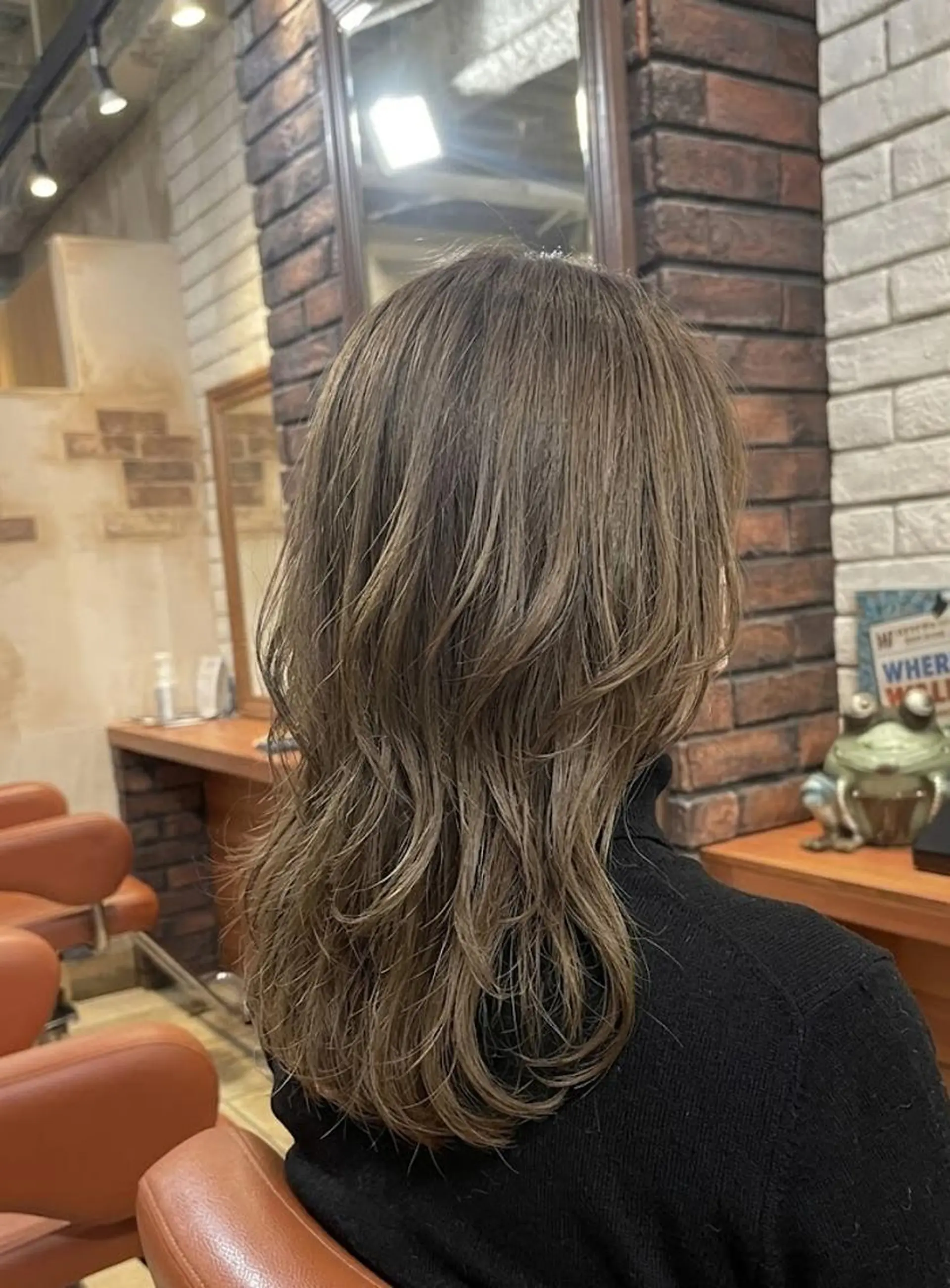 ミディアム カラー 顔周りカット レイヤーカット カット ヘアカラー トリートメント ヘッドスパ flencia 丸 和博｜カットのヘアスタイル