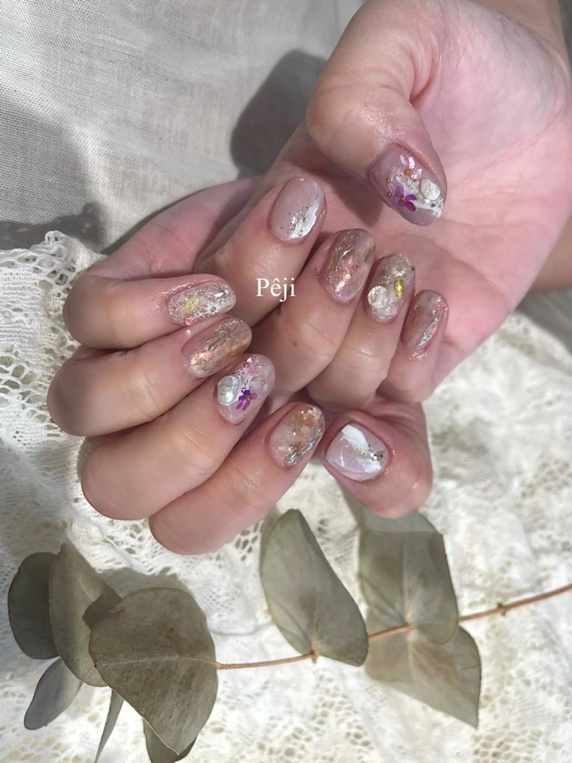 ショート m kaori𓃟のネイルデザイン