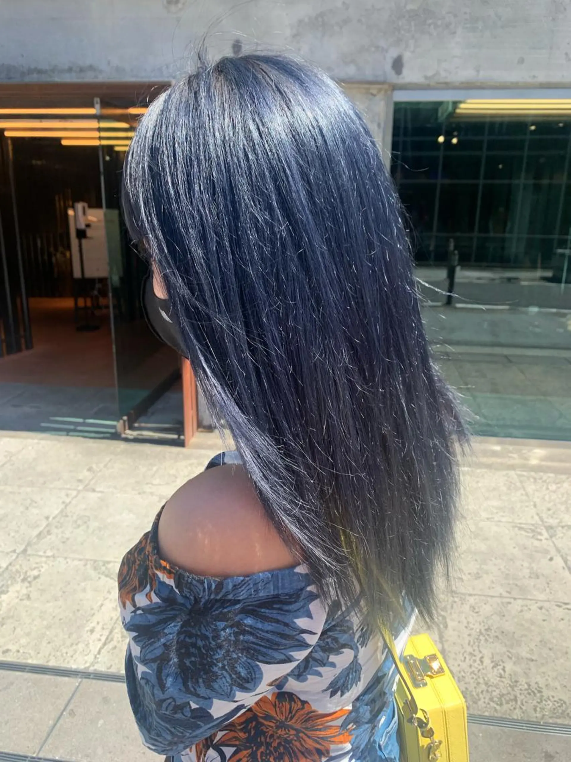 セミロング カラー 🩶【推しハイトーン 】yuzu🩶のヘアスタイル