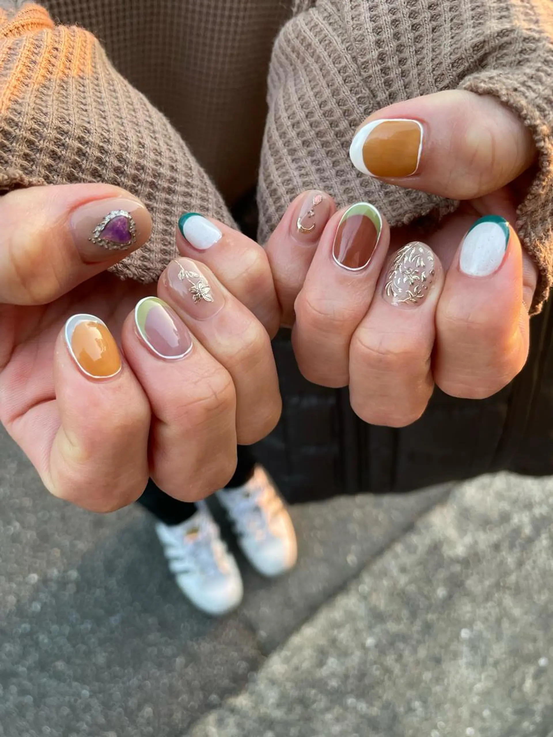 ネイル ハンドネイル ハンドケア 岩山 直子のネイルデザイン