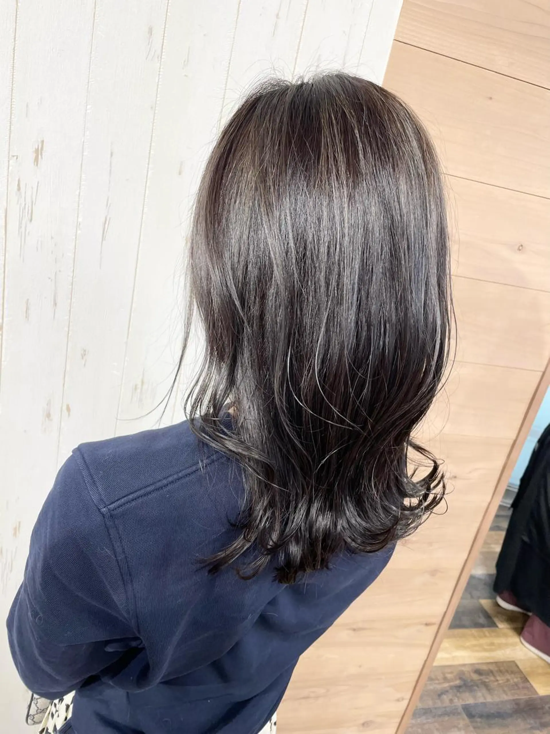 セミロング 外国人風カラー ハイライト 韓国風ヘア レイヤーカット カット ヘアカラー AN'TIA小作代表 ⭐︎kazuma⭐︎のヘアスタイル