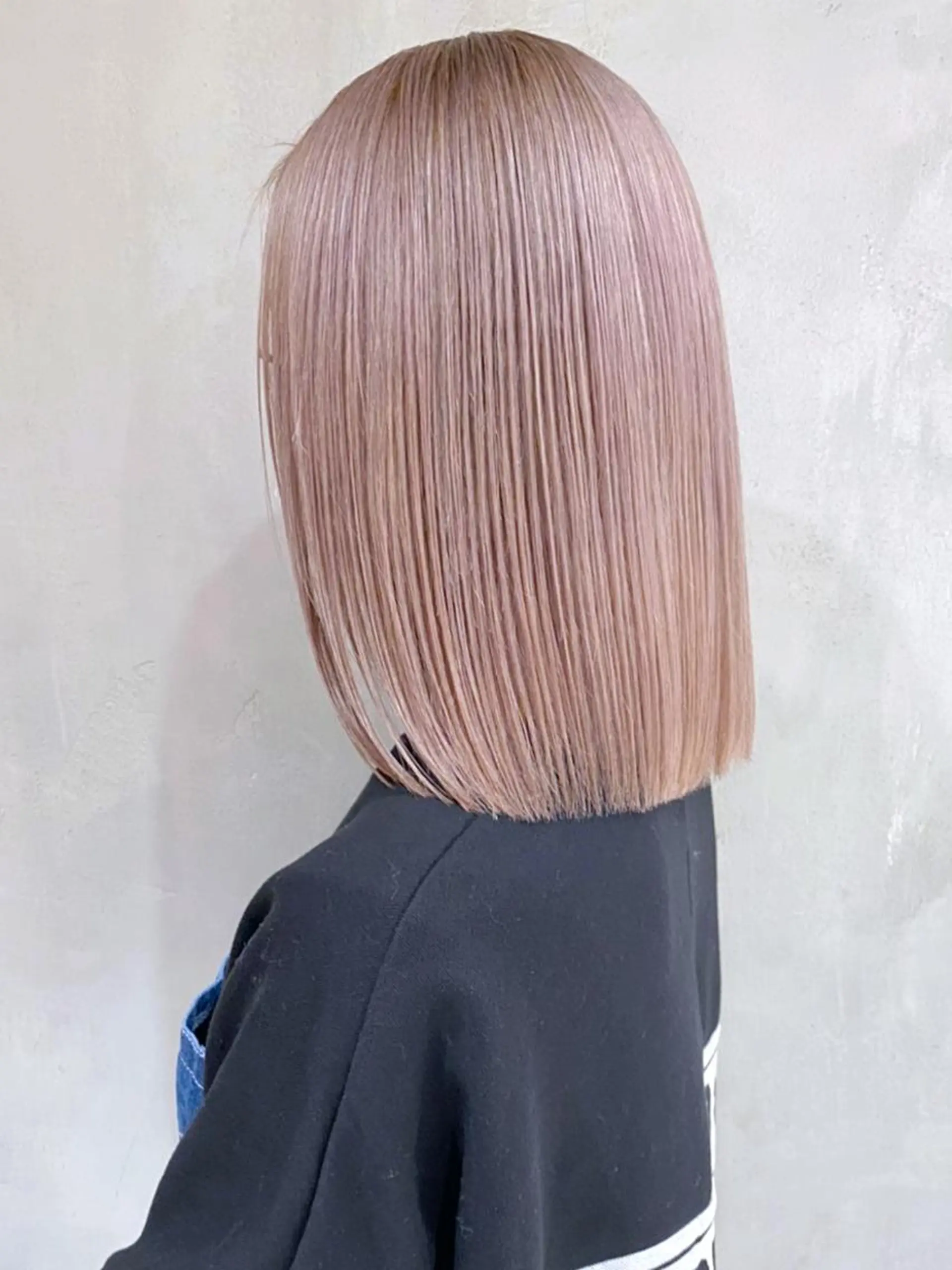 ミディアム カラー パーマ ヘアアレンジ ピンクカラー ホワイトピンク ITbyALBUM 浦和店のヘアスタイル