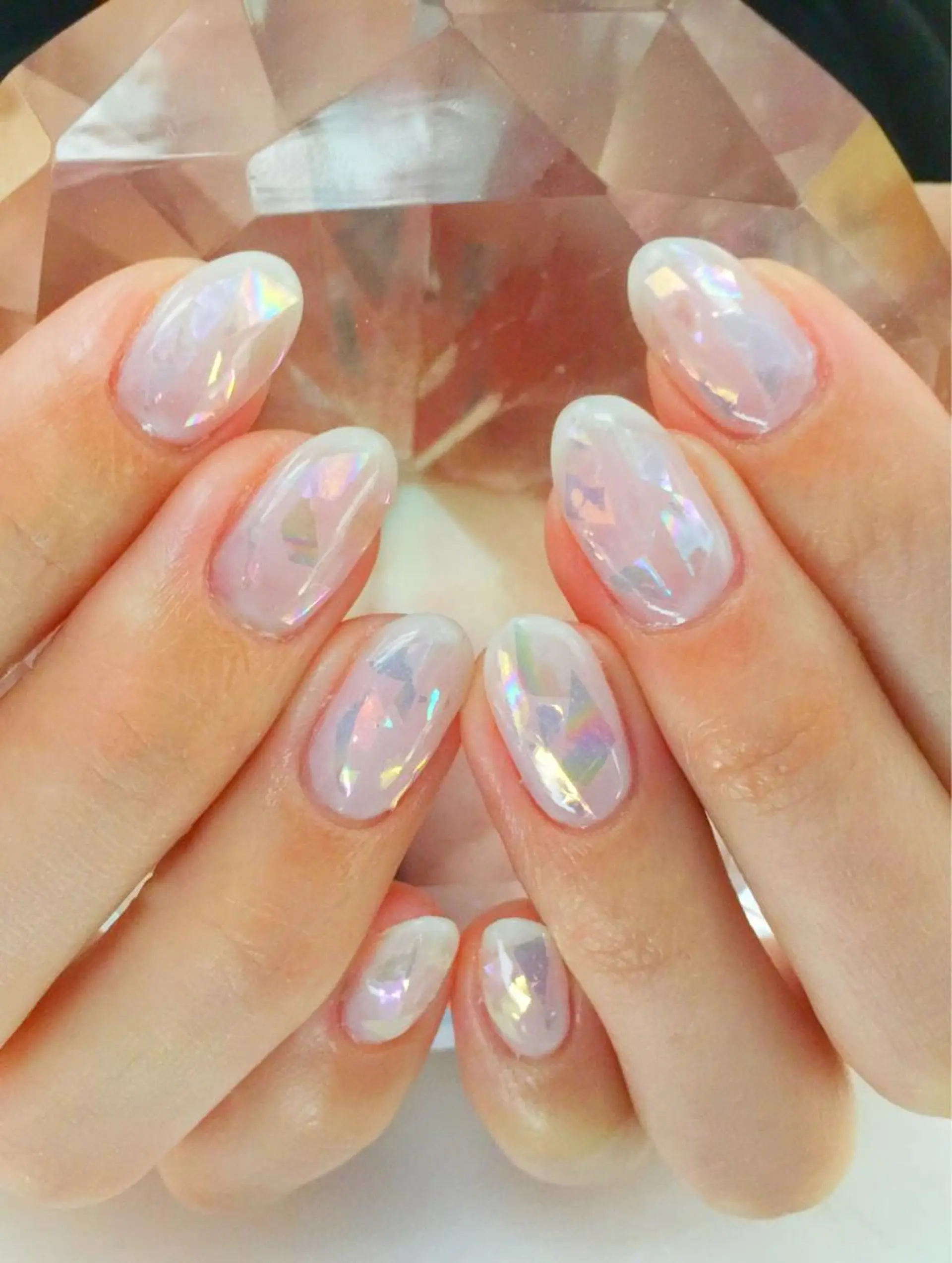 ネイル アートネイル ホワイト YUN 💅のネイルデザイン