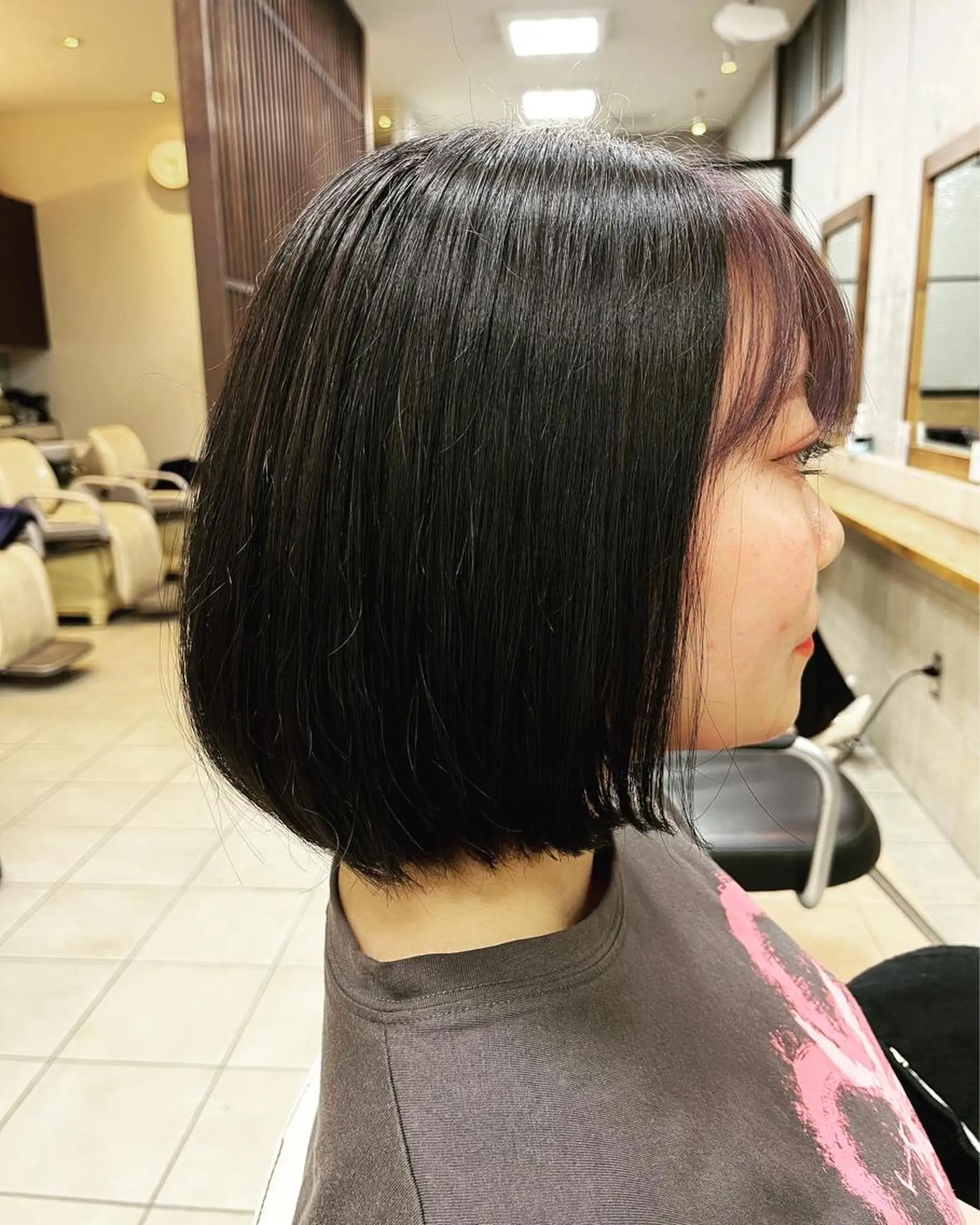 ミディアム たなか なおのヘアスタイル
