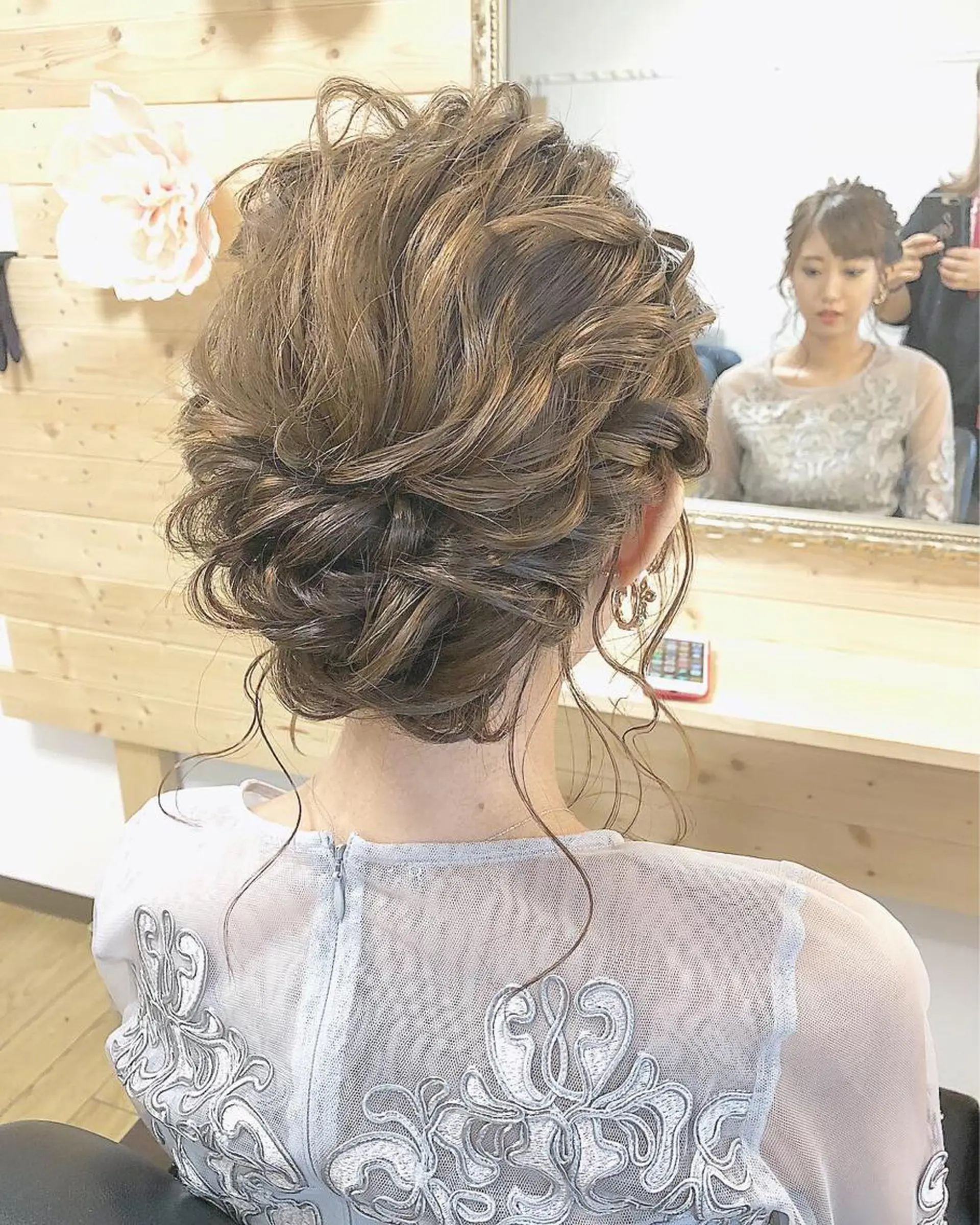 セミロング ヘアアレンジ ヘアセット 糸賀 史織のマツエク・マツパデザイン