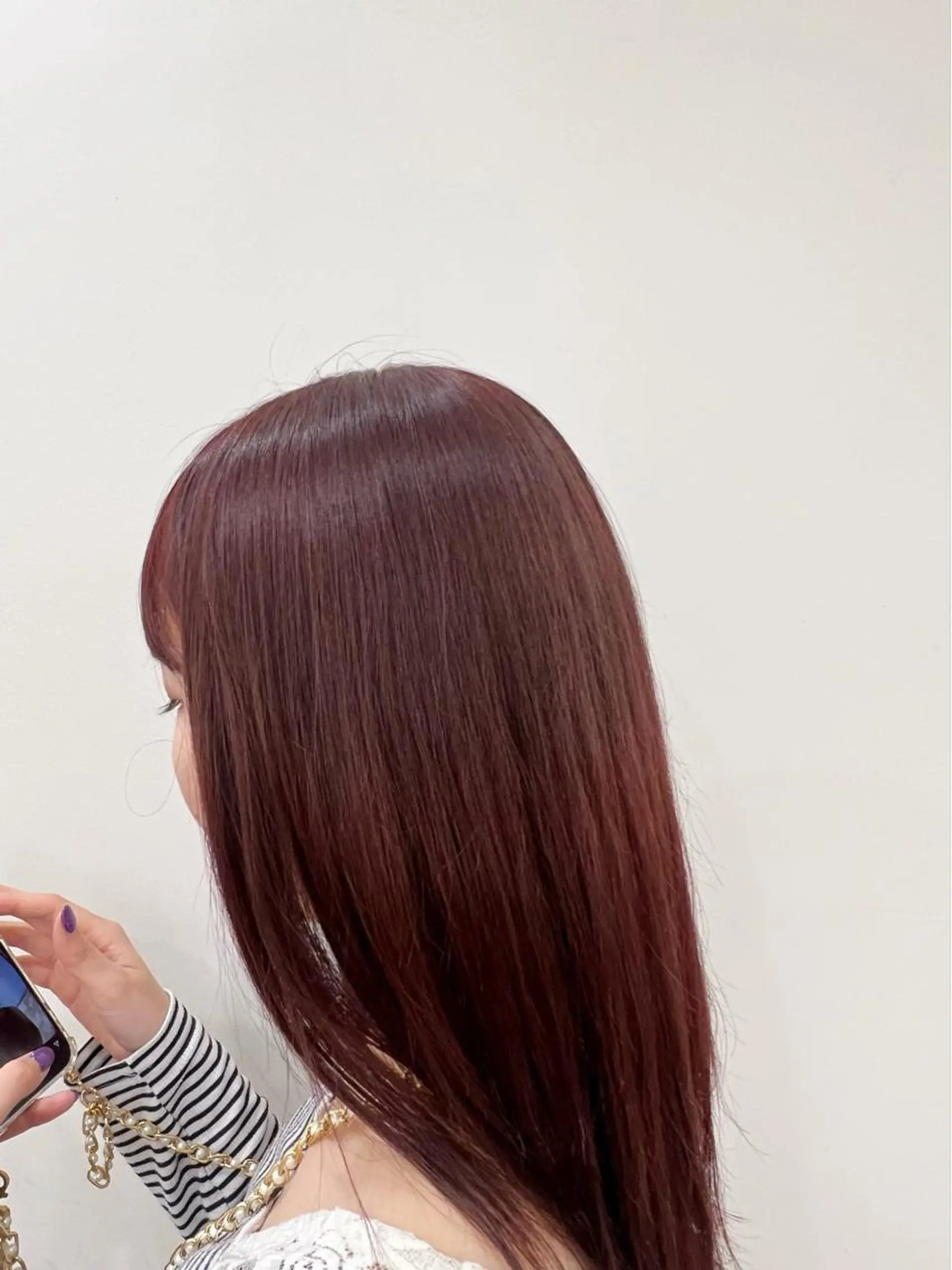 セミロング 越後 遥/ 透明感カラー🪞🤍のヘアスタイル