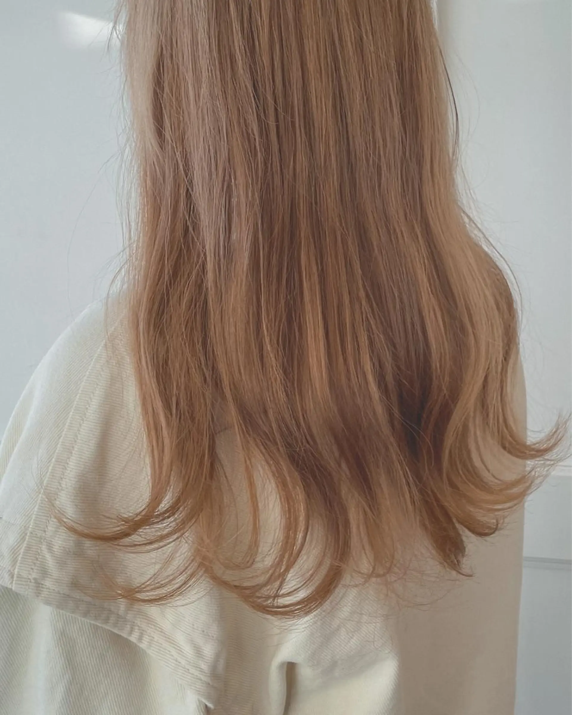 ミディアム カラー ブリーチ 吉田 浩太郎のヘアスタイル