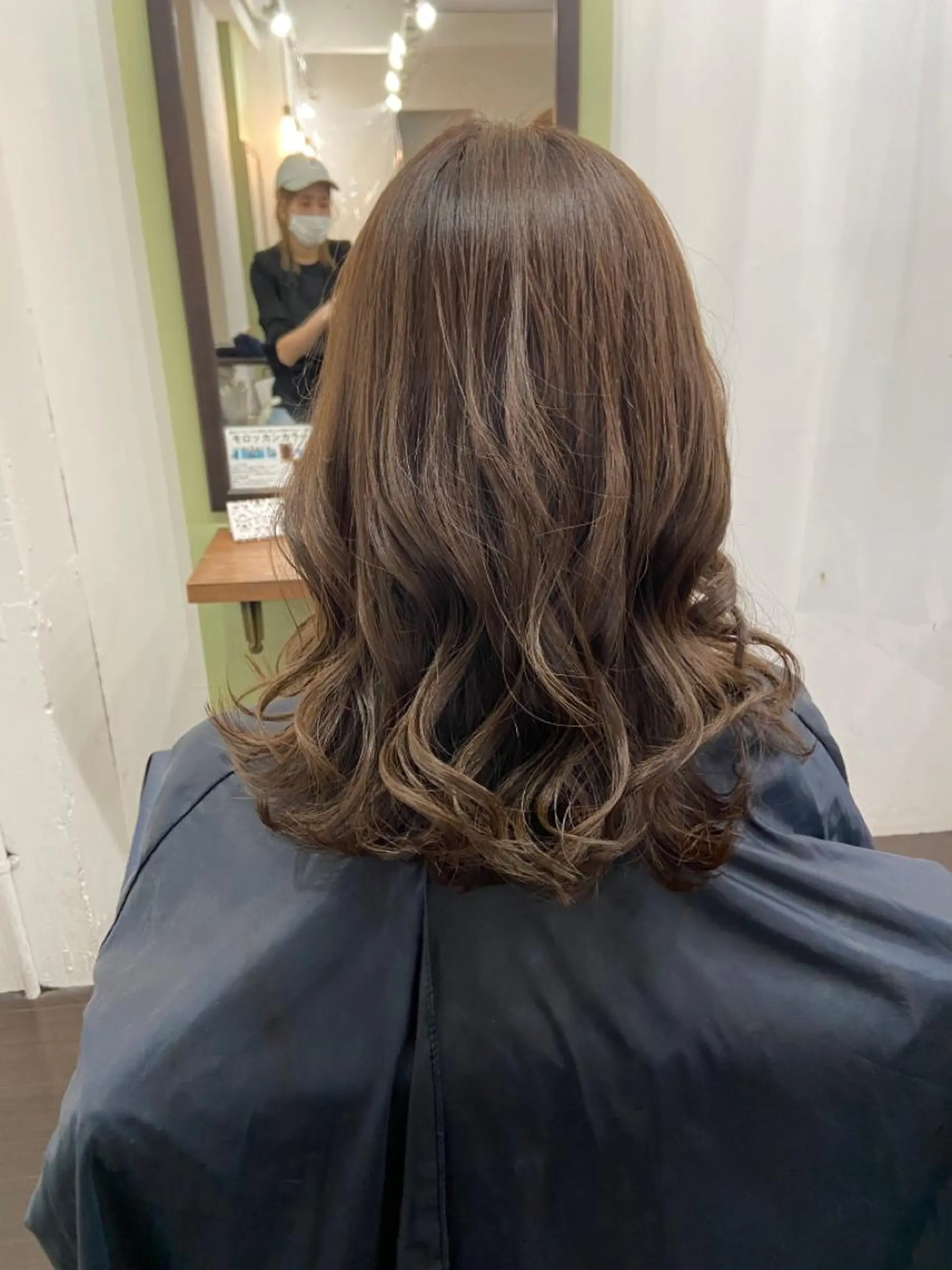 セミロング カラー ベージュカラー ヨシンモリ 韓国風ヘア 久木原 ゆりのヘアスタイル