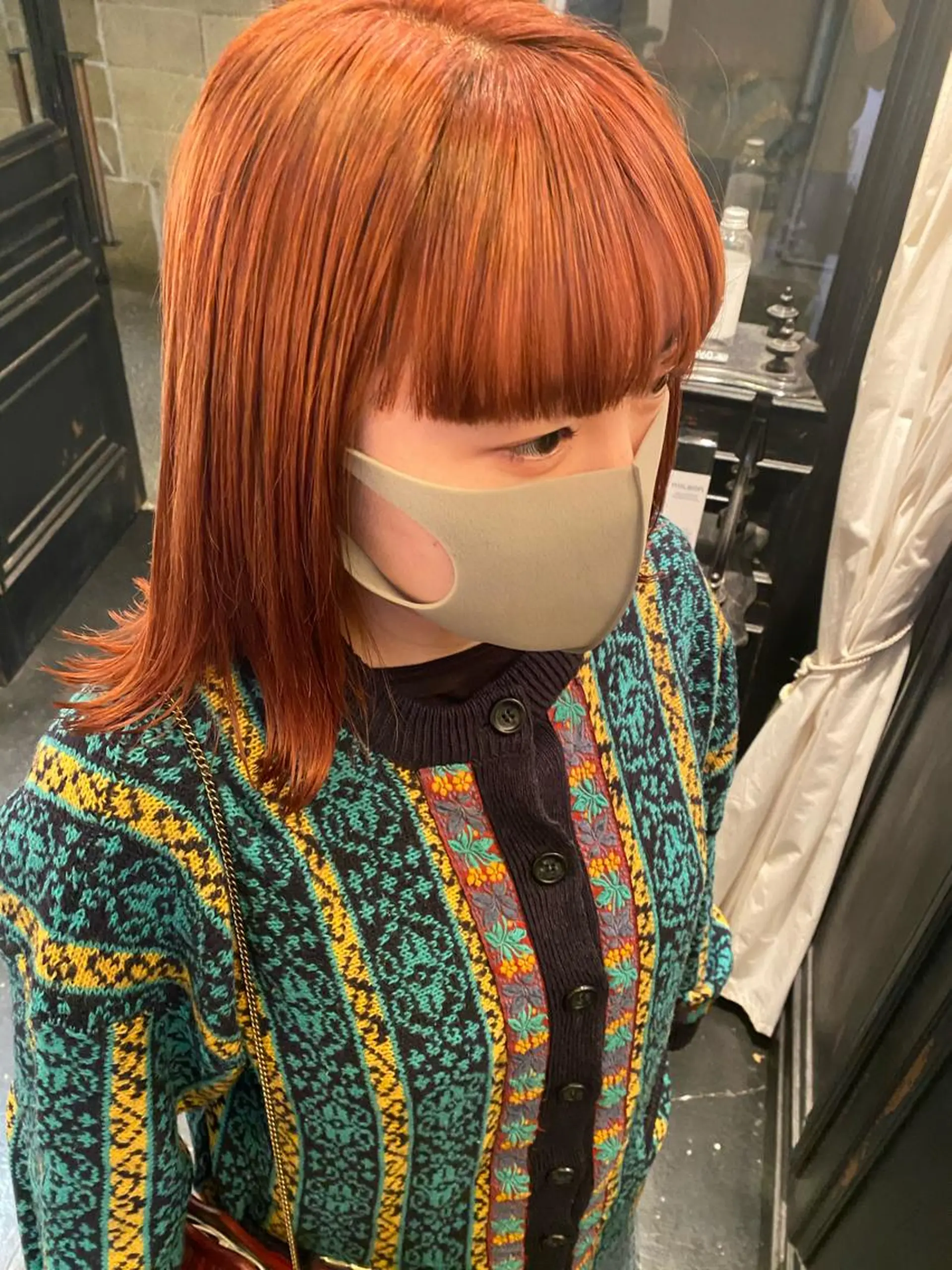 ミディアム カラー ブリーチ オレンジ ワイドバング tonari 梅田、中崎町のヘアスタイル