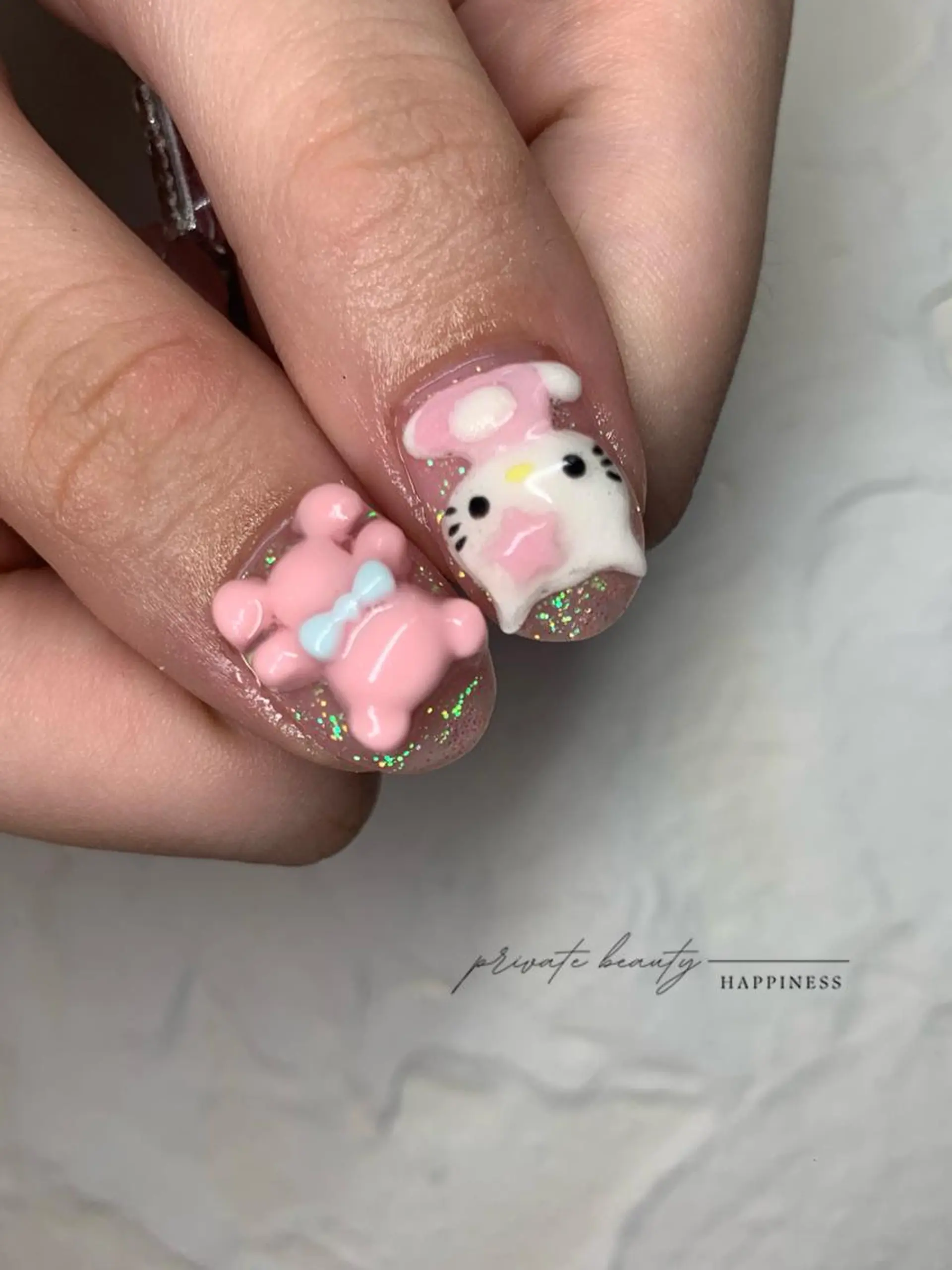 ネイル アートネイル ラメ(グリッター) スカルプネイル 夏ネイル happiness nailのネイルデザイン