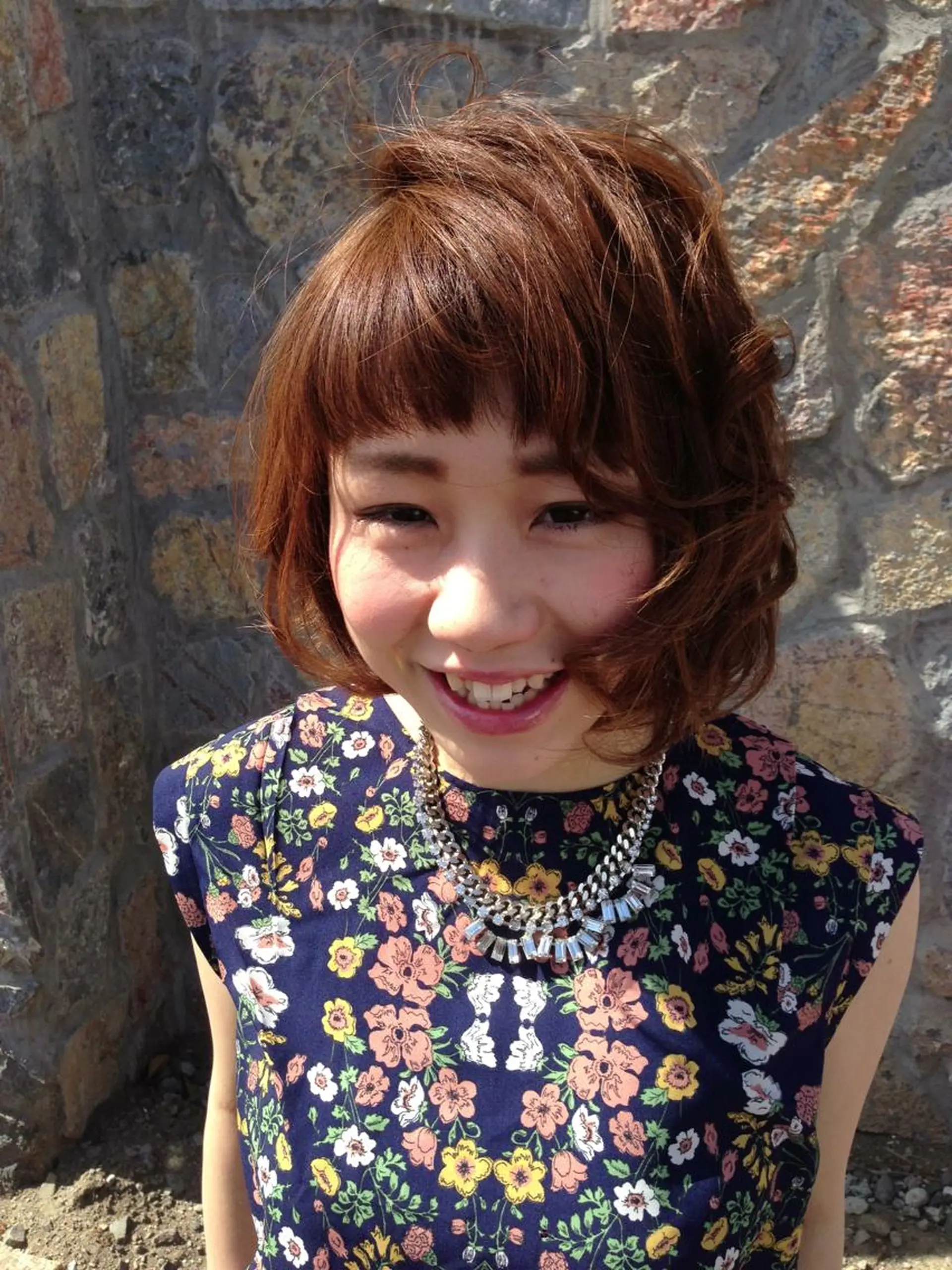 ショート ミディアム カラー パーマ 福島 純子のヘアスタイル