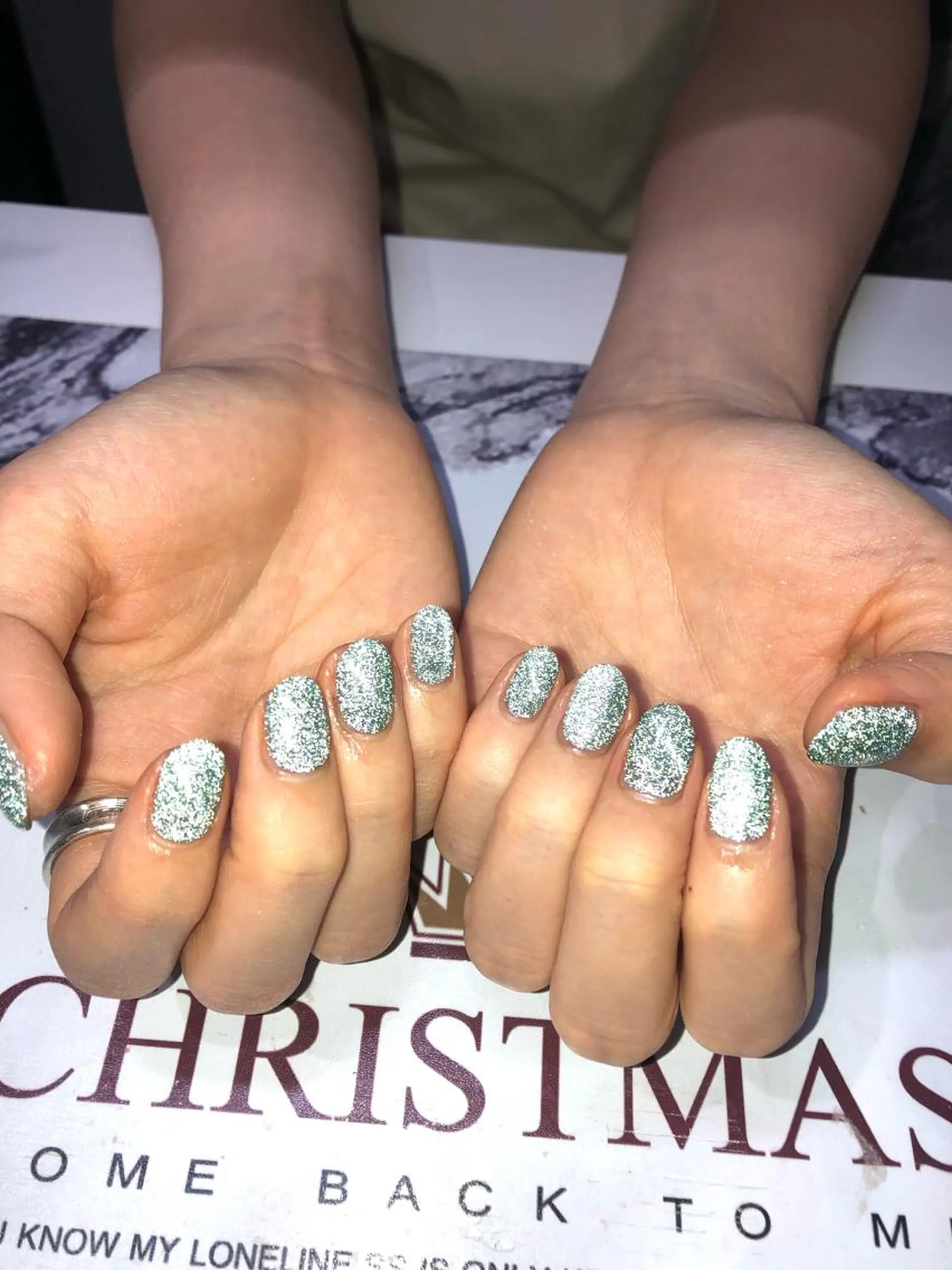 ネイル ガレンドウ 白澤 愛子のネイルデザイン