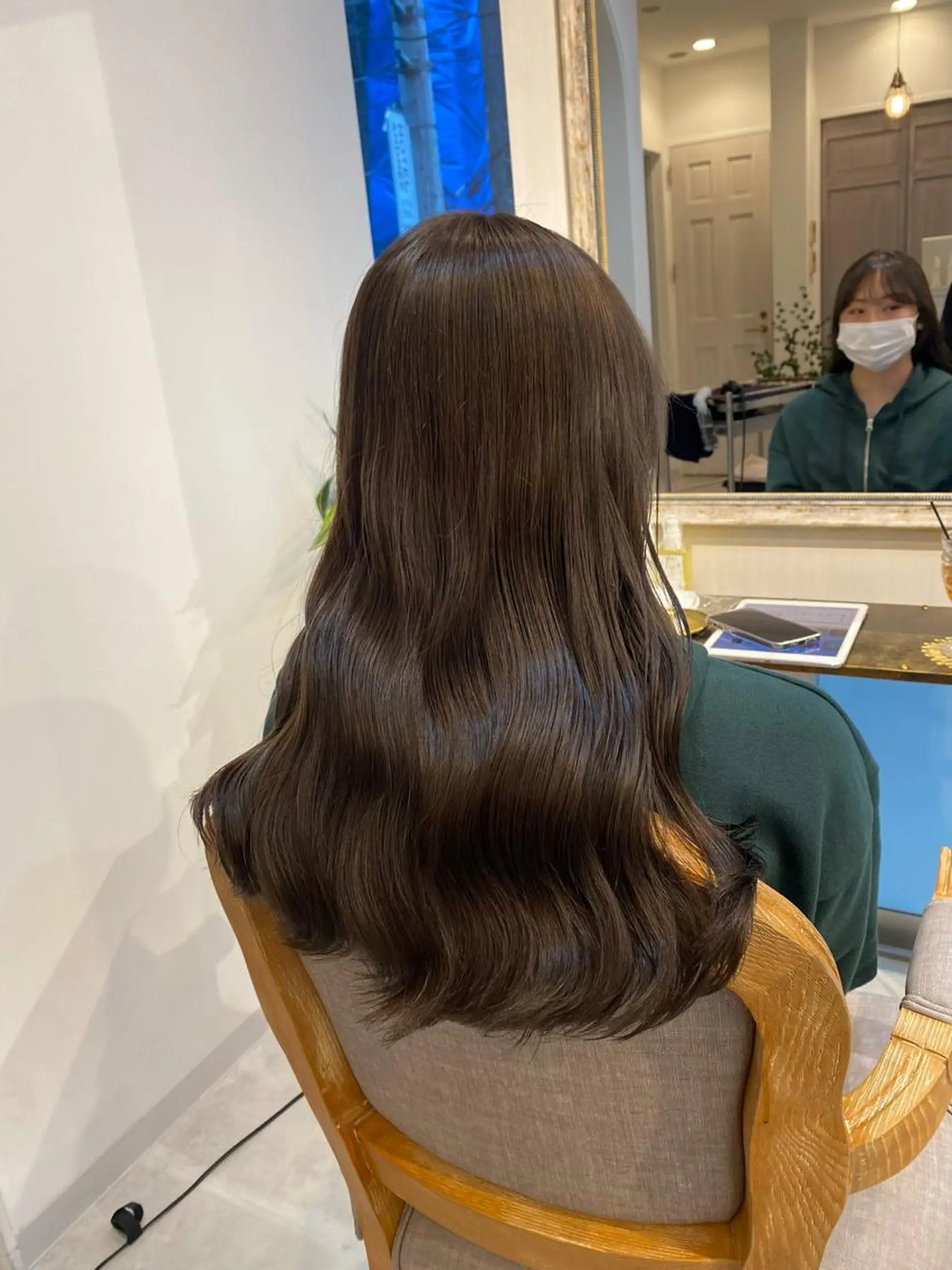 ミディアム カラー モテ前髪 タゴメ シンヤのヘアスタイル