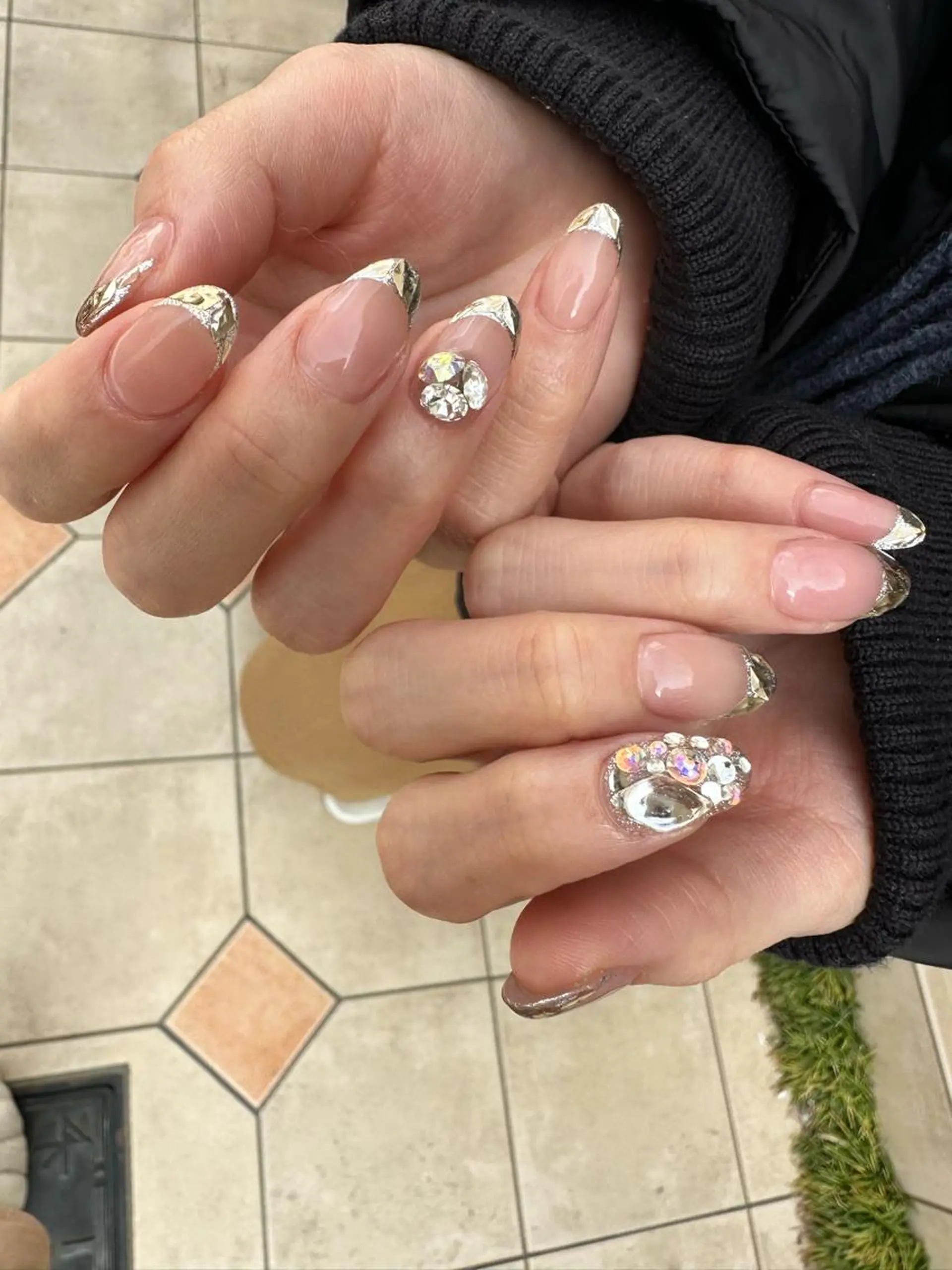 ロング カラー ヘアアレンジ キッズ ネイル マツエク・マツパ アイブロウ 福田 加奈のネイルデザイン