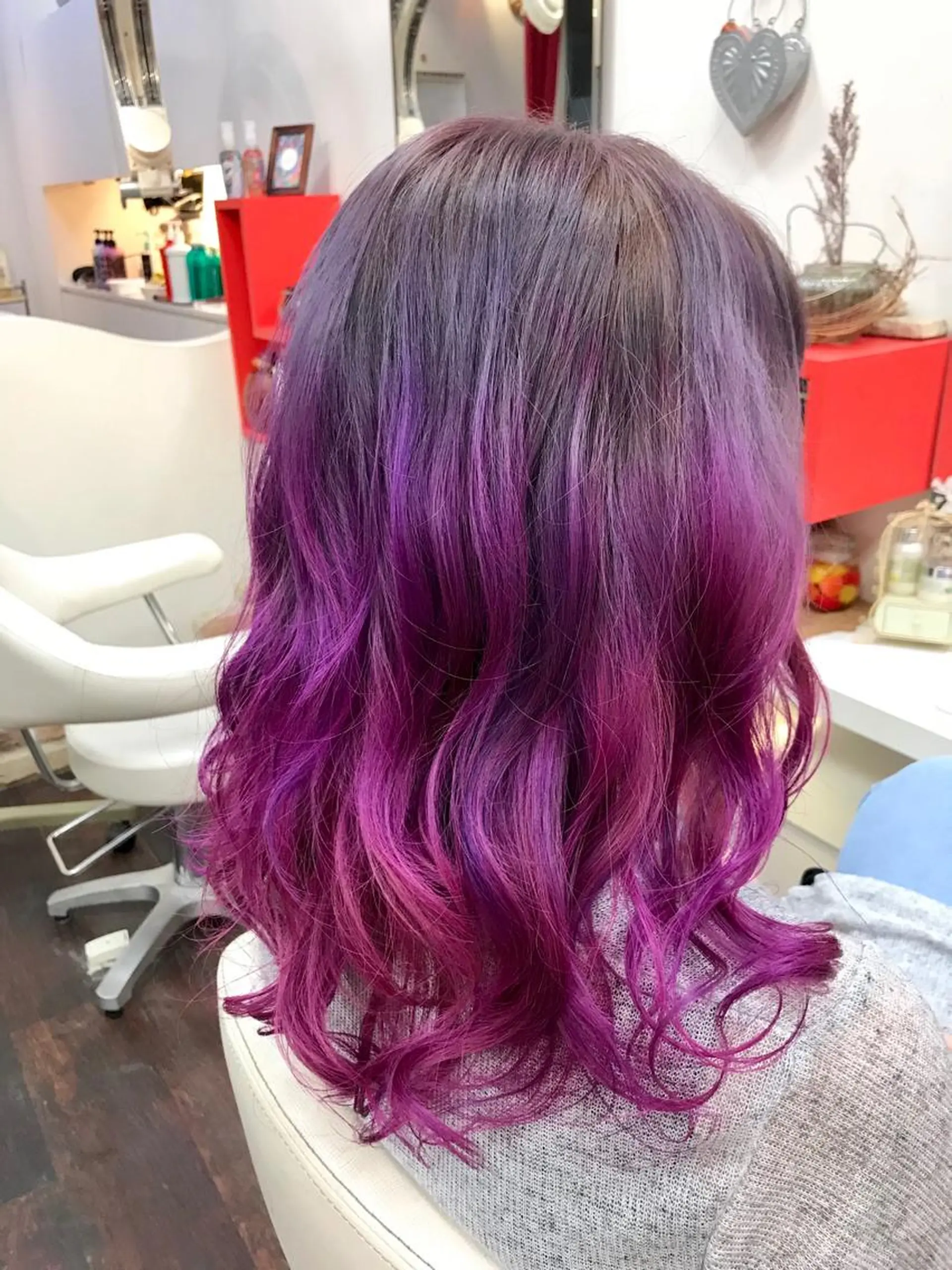 セミロング カラー 岩谷/ブリーチ 🪽透明感カラーのヘアスタイル