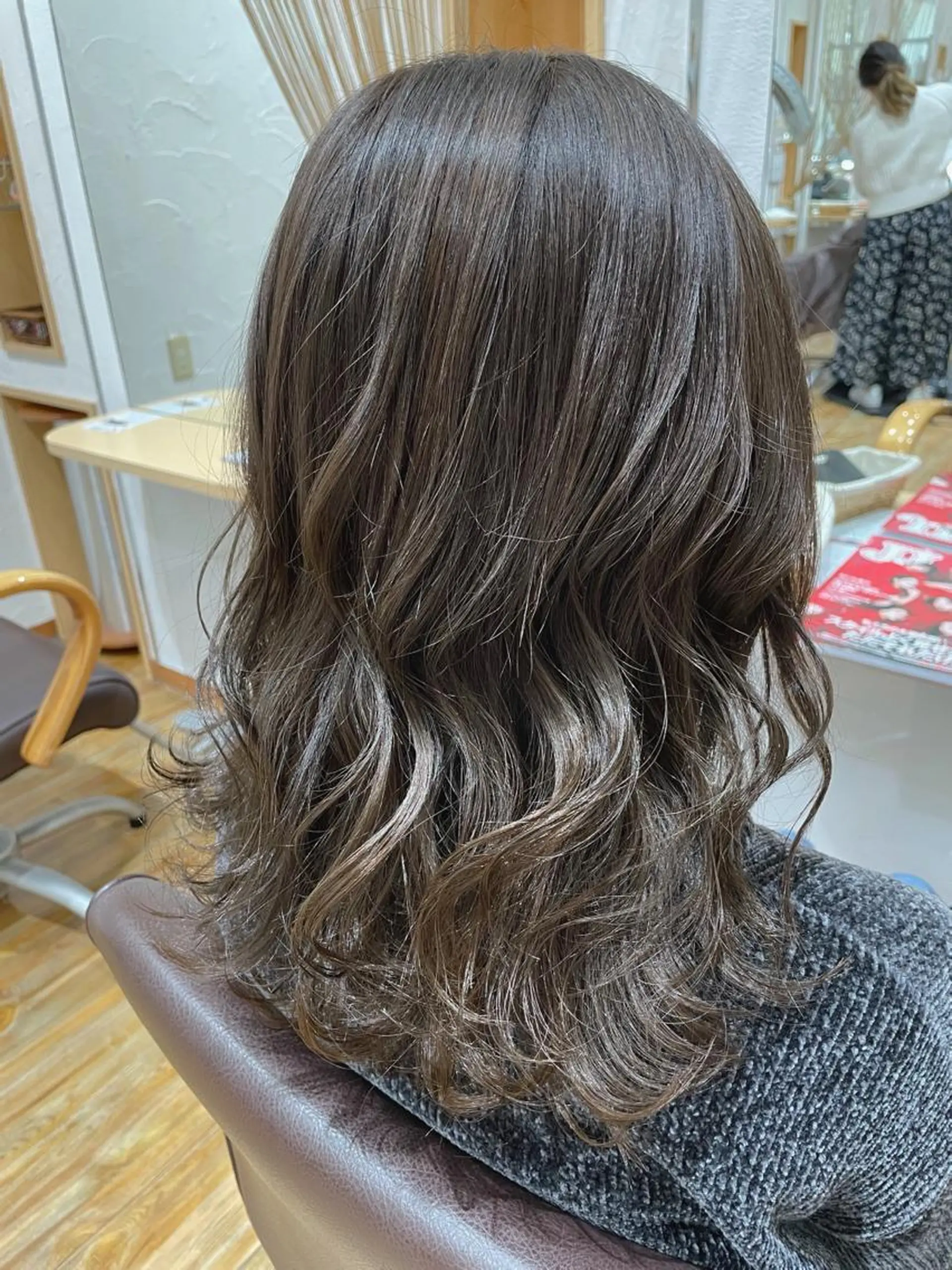 ミディアム カラー FELICE of hair 田口千尋のヘアスタイル
