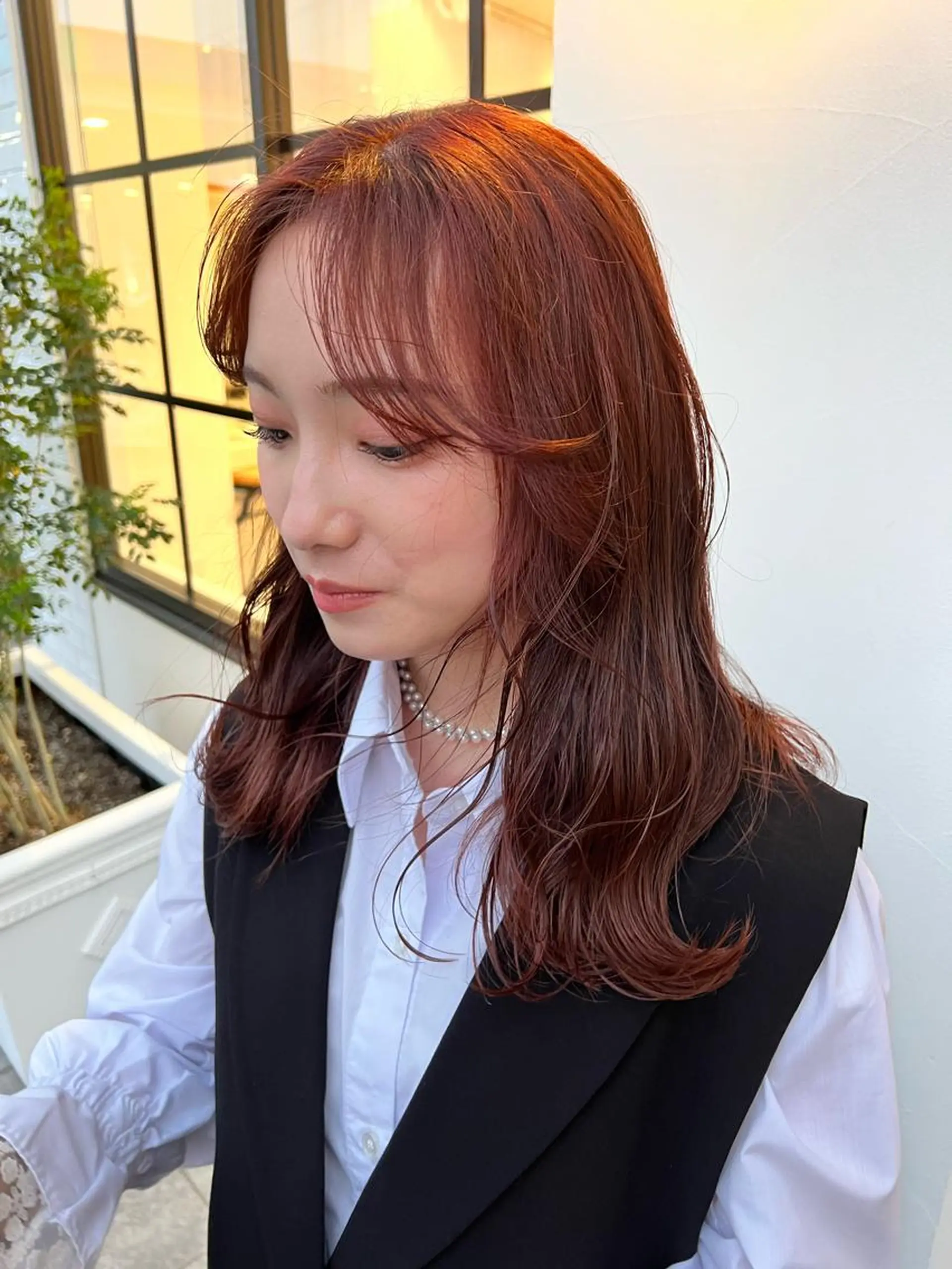 ミディアム カラー ヘアカラー トリートメント cher. naoのヘアスタイル