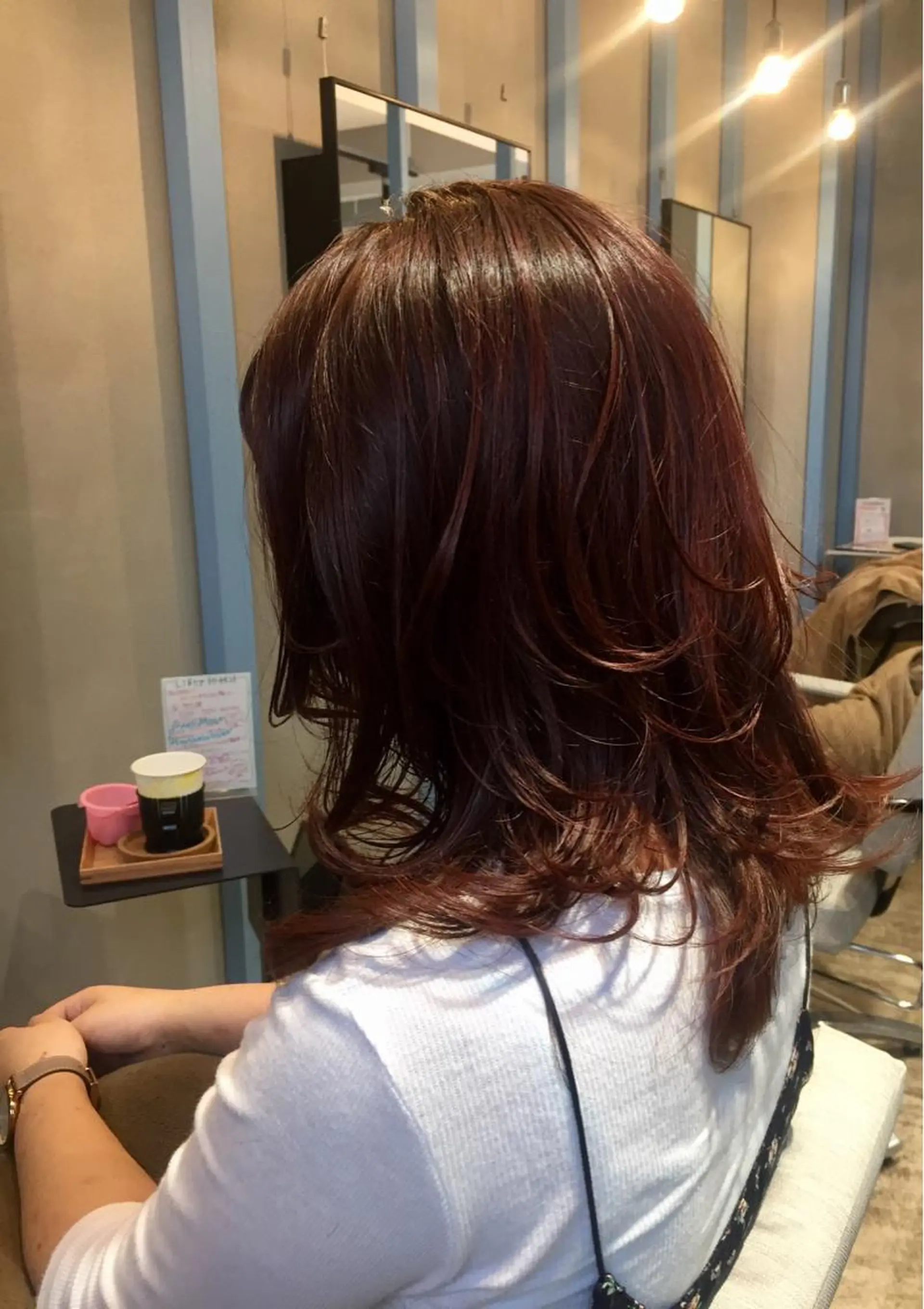 ミディアム カット ヘアカラー トリートメント 所渉/韓国レイヤー /ウルフカットのヘアスタイル