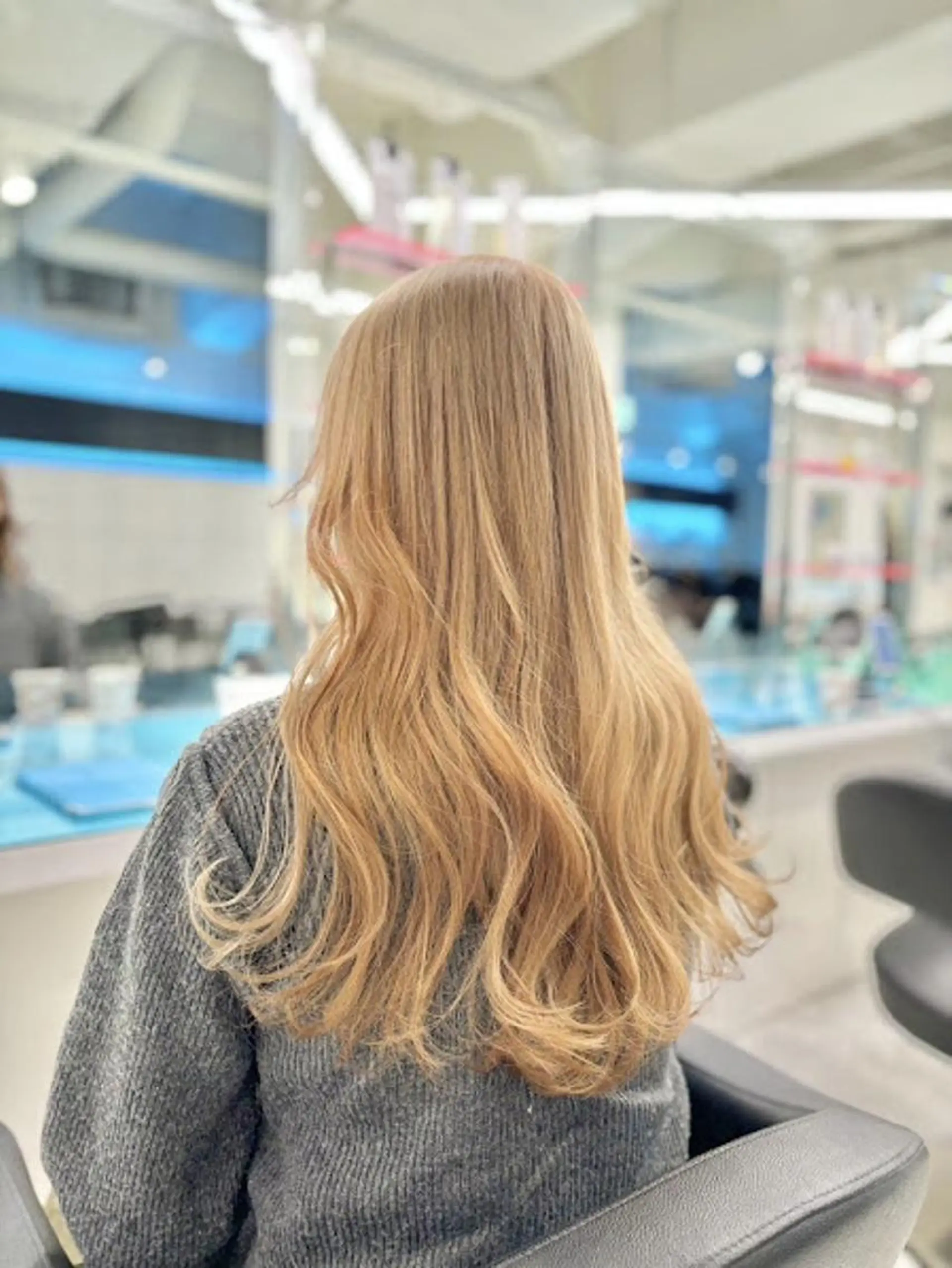 カラー 🪞【公式】表参道 🪞knot🪞のヘアスタイル