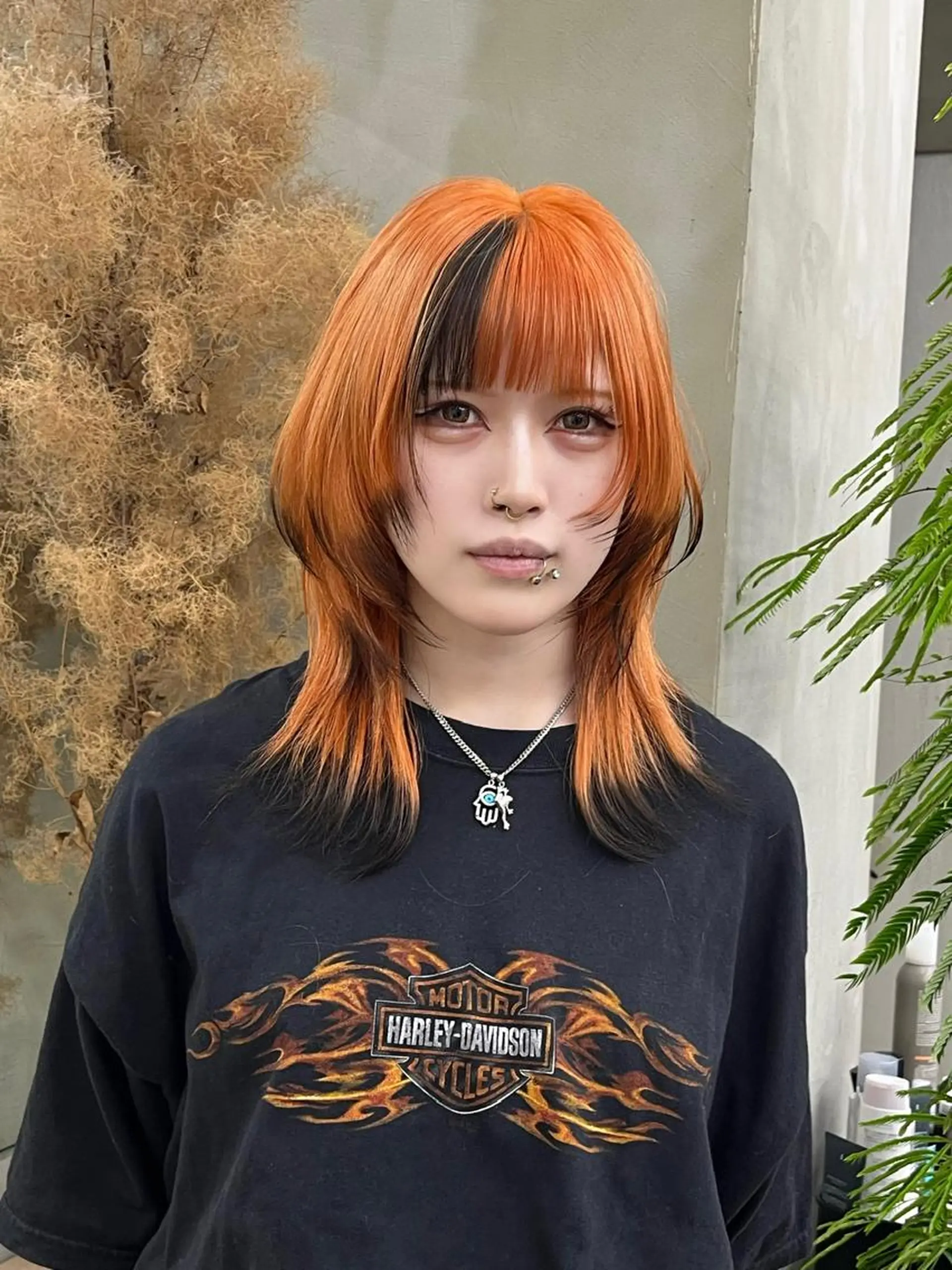 セミロング イツク ⚡️ ルーツ/ハイトーンのヘアスタイル