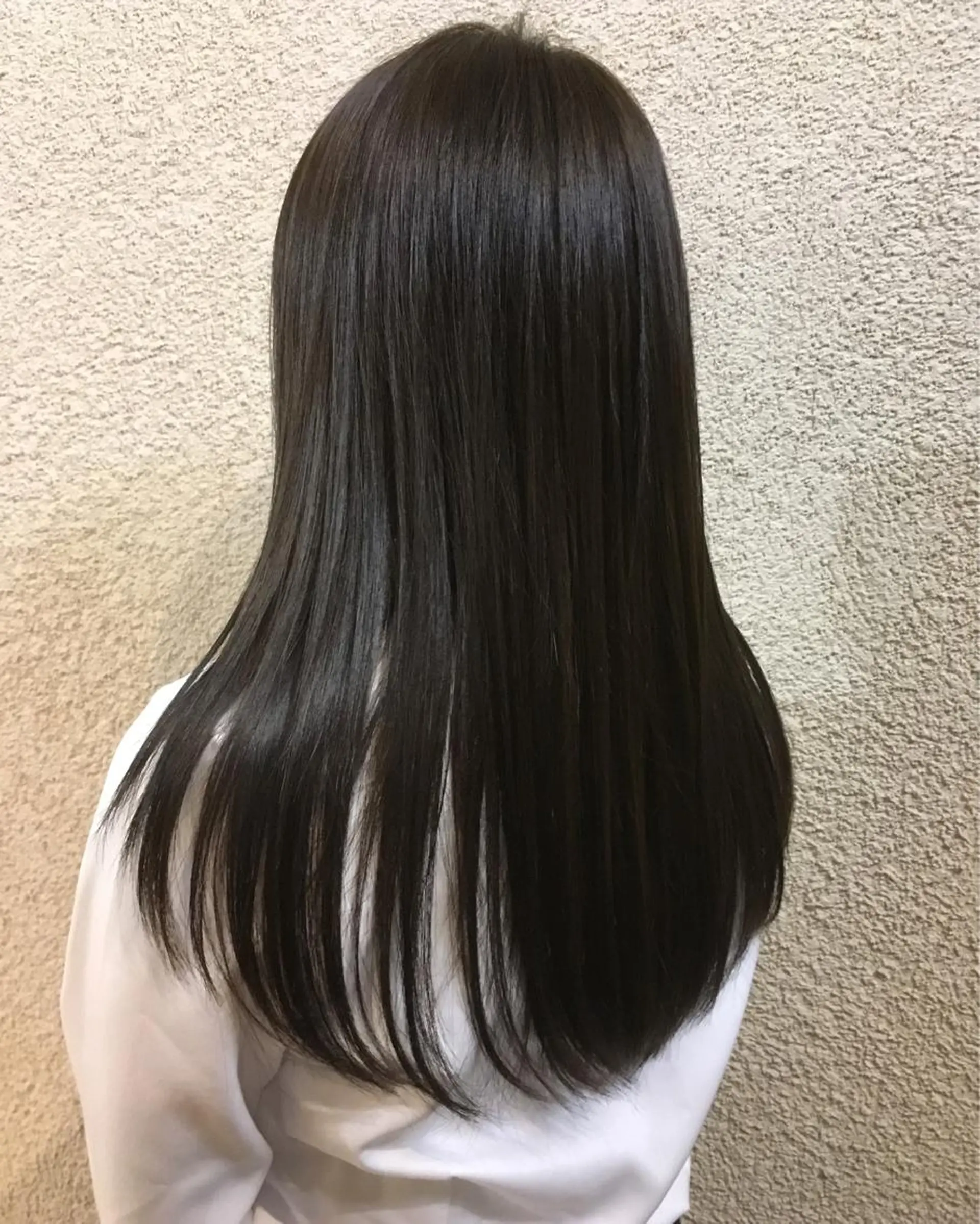 セミロング カラー ヘアカラー トリートメント 菅村 勇亮のヘアスタイル