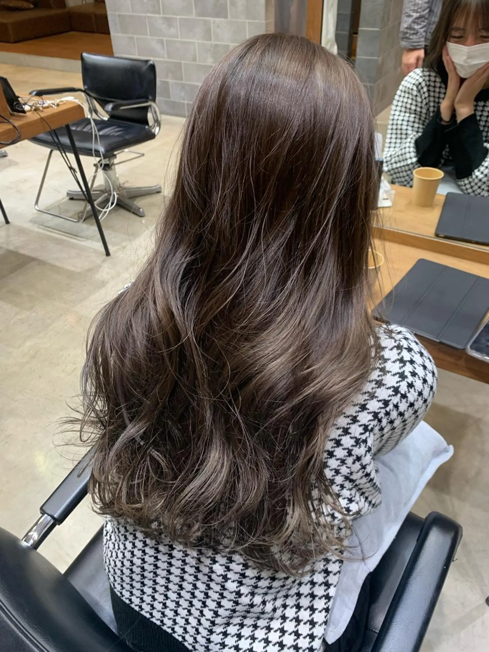 ロング カラー 🌷ラベンダーピンク 顔まわり🌷ねいろのヘアスタイル