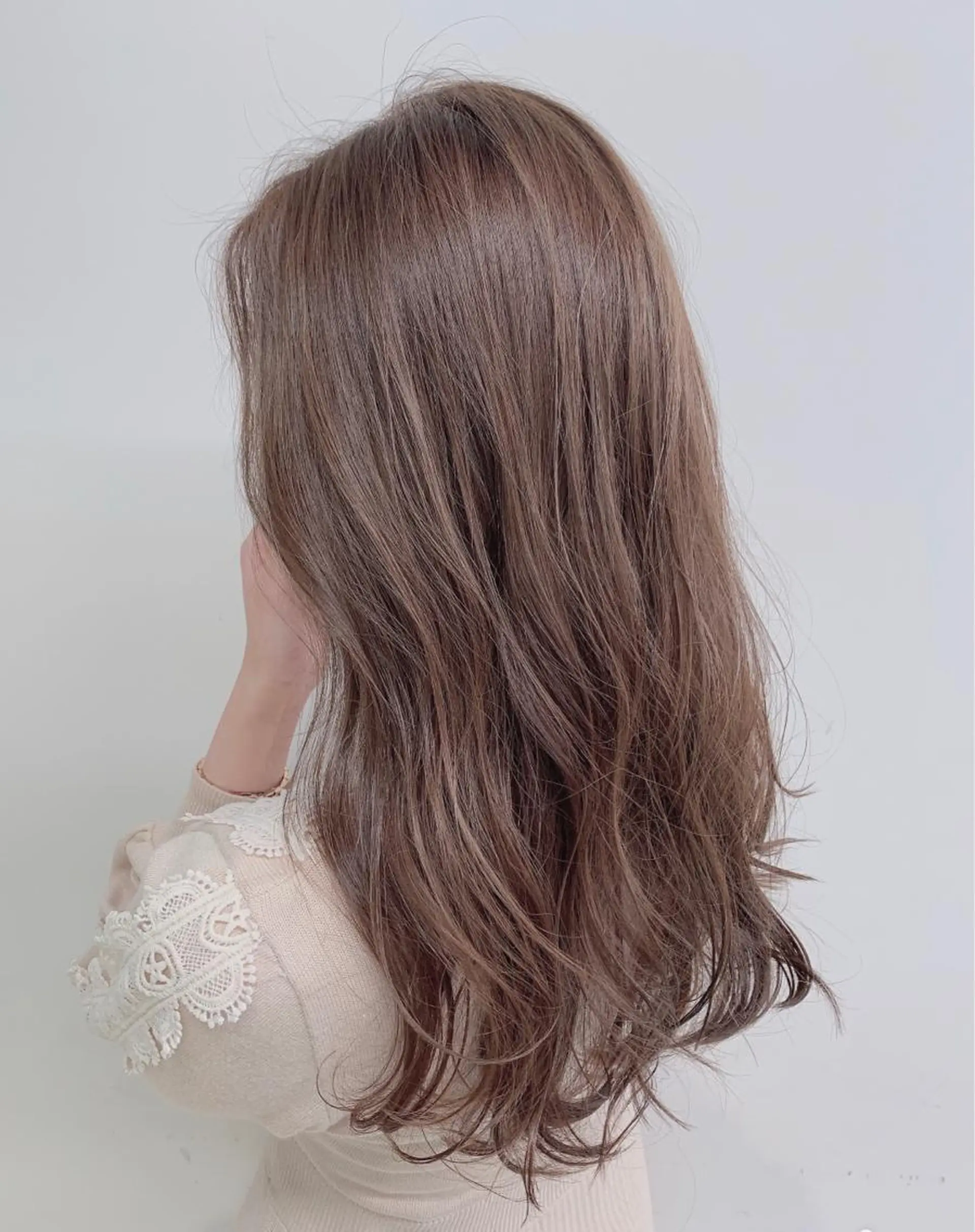 ロング カラー ヘアカラー トリートメント ⛄️冬の透明感 カラー⛄️大西のヘアスタイル