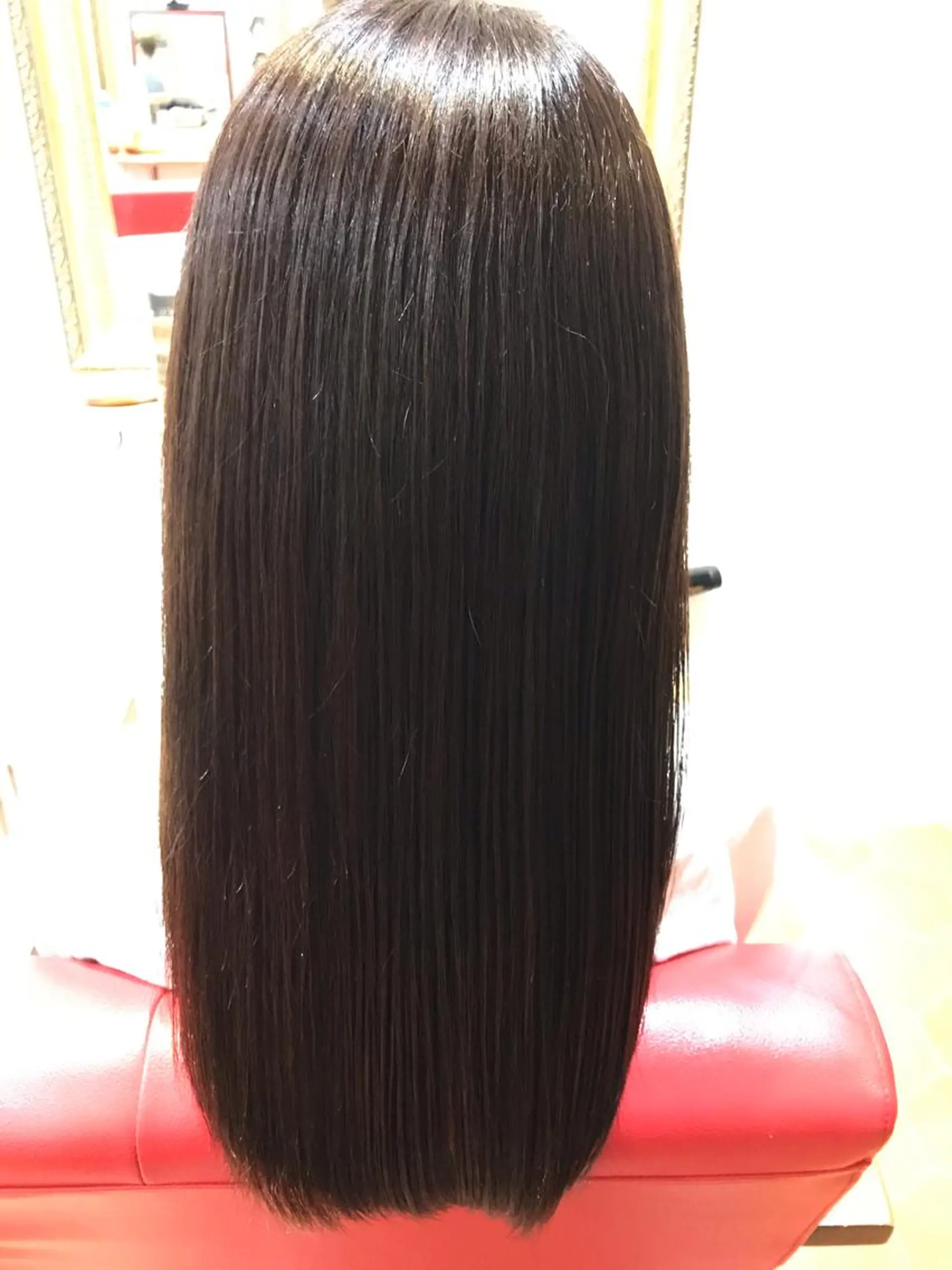 ロング 縮毛矯正 カンナヘアーメゾン所属・上西 高志のヘアスタイル