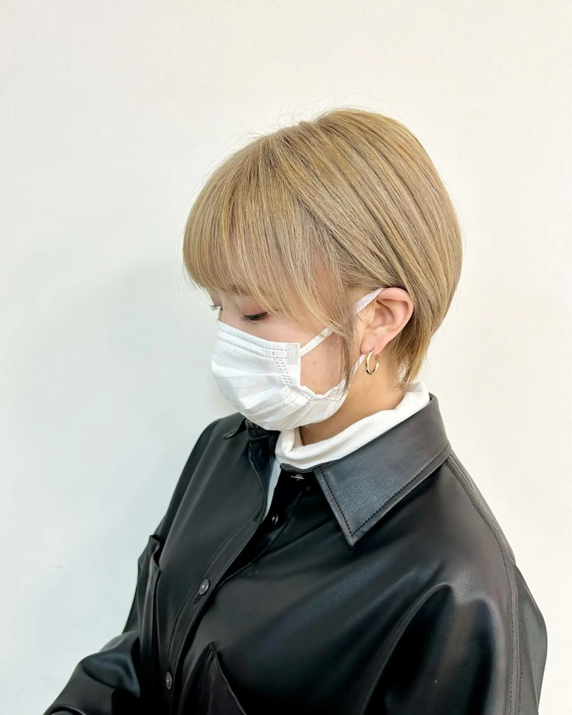 ショート ヘアカラー 韓国🇰🇷ボブ✂︎ レイヤー✂︎三吉明人のヘアスタイル