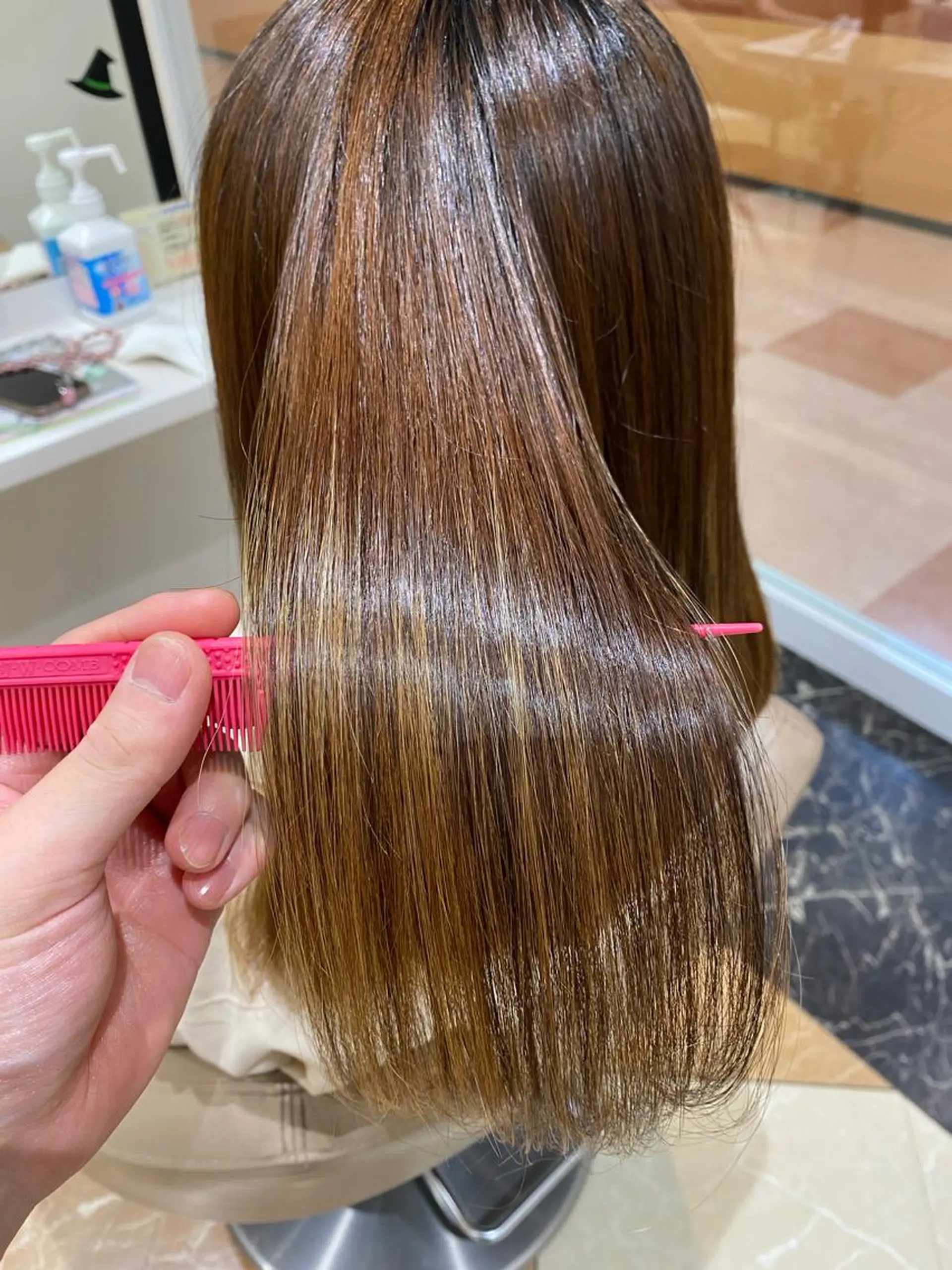 ロング カラー パーマ ヘアアレンジ ネイル マツエク・マツパ アイブロウ 髪質改善特化 赤塚雄輝のヘアスタイル