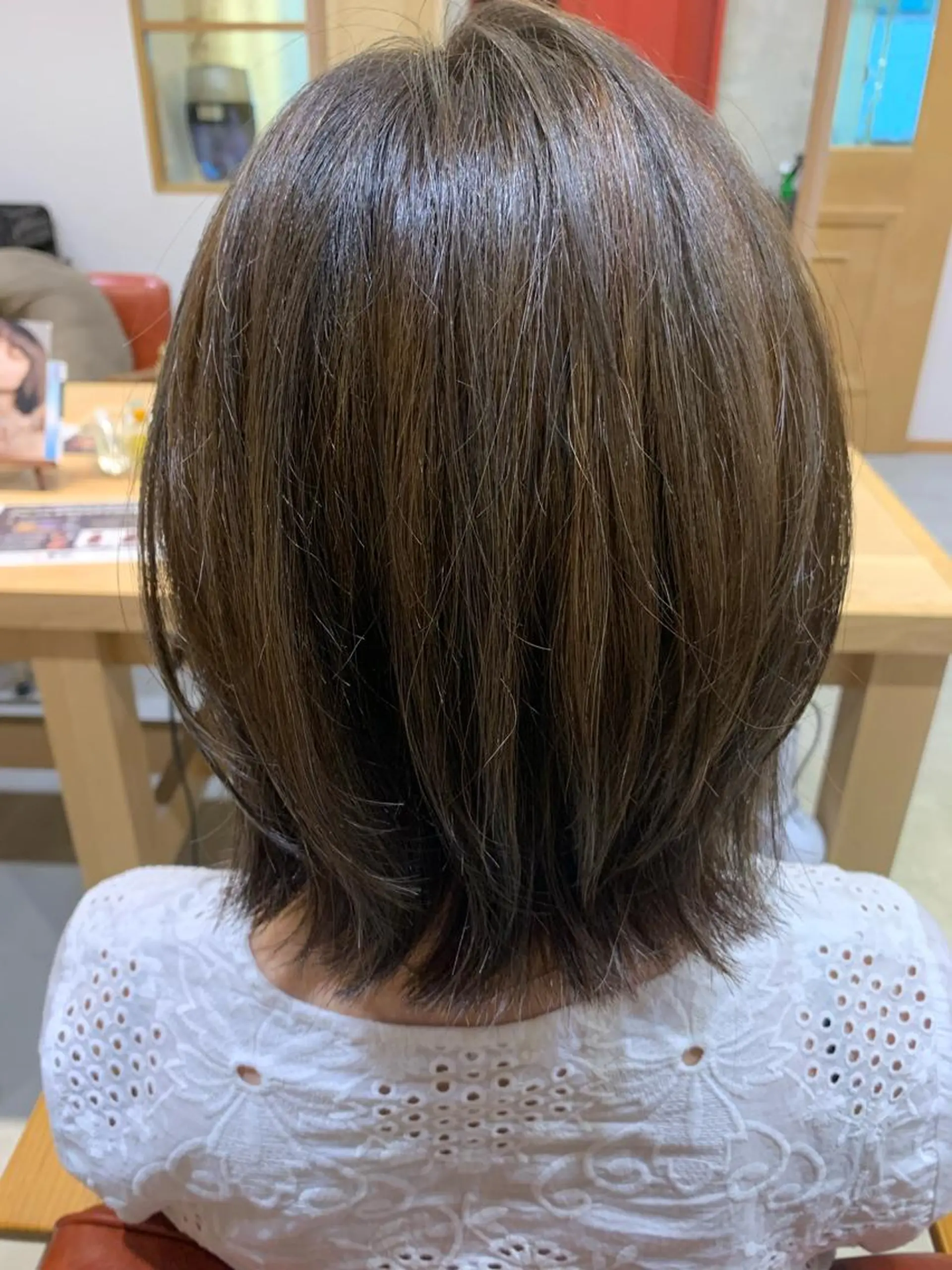 ミディアム カラー 田中 まりなのマツエク・マツパデザイン