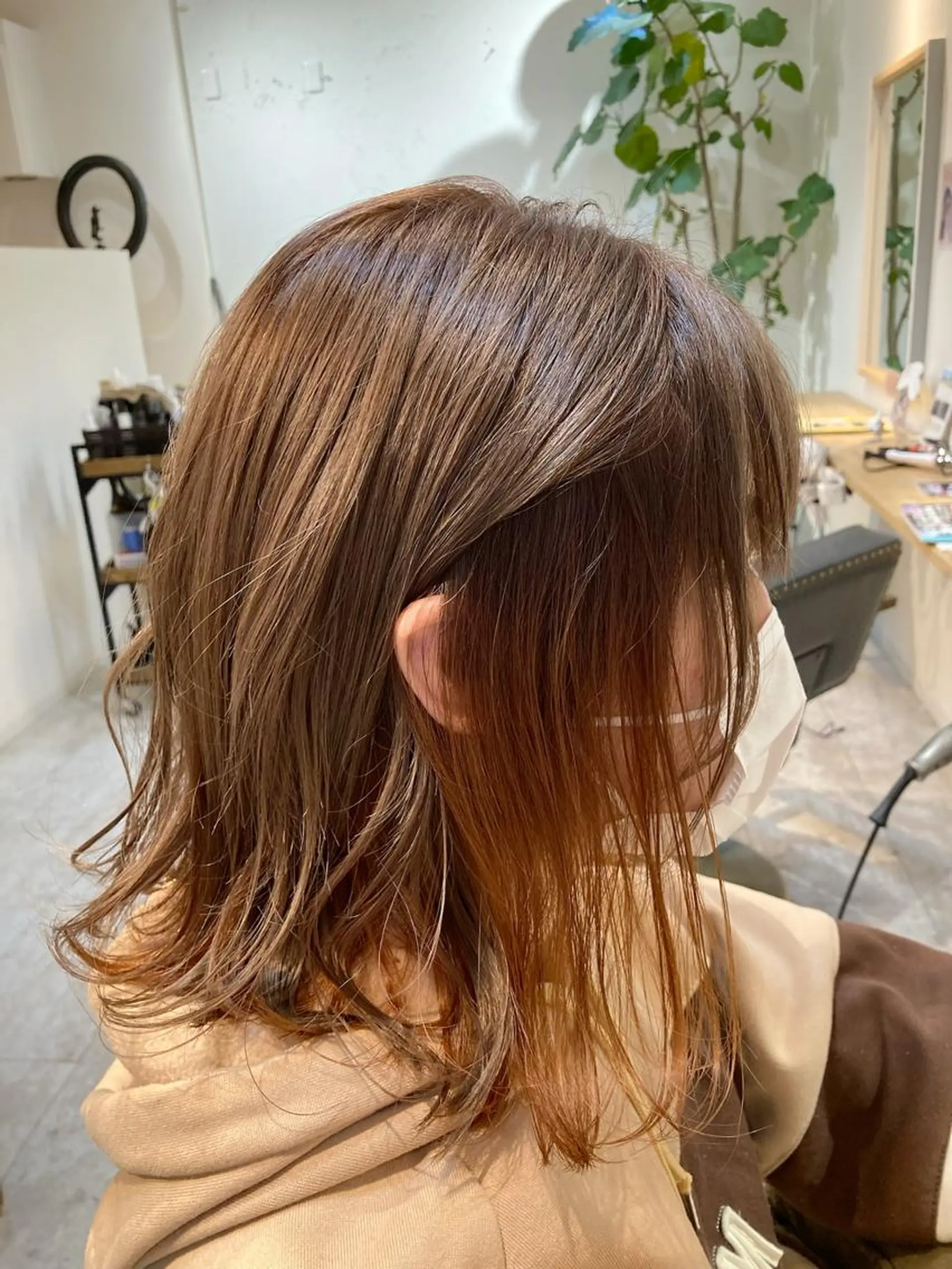 ミディアム カラー ブリーチ インナーカラー オレンジ カット ヘアカラー トリートメント 【女性指名No.1】 西口直子のヘアスタイル