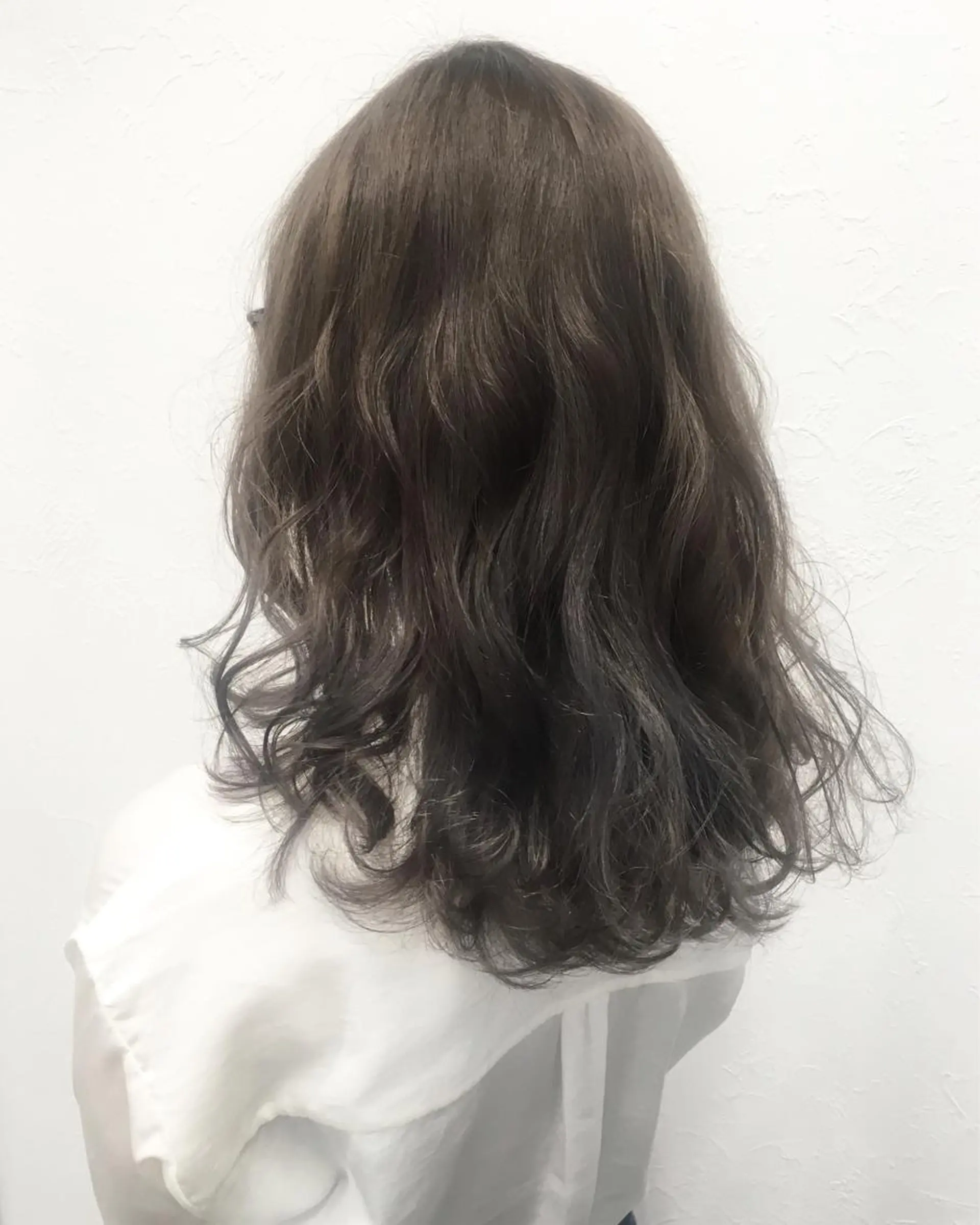カラー グラデーションカラー グレージュ ハイライトカラー 🤍2nd🤍田所 美希のヘアスタイル