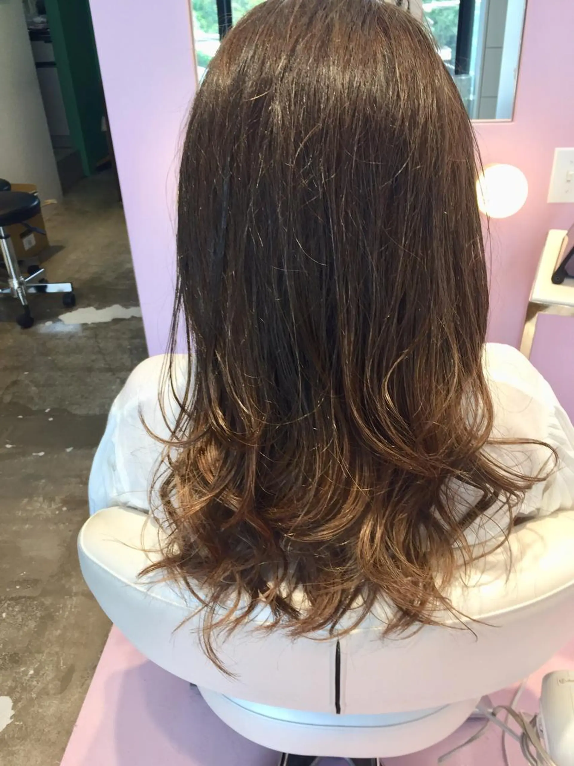 セミロング アッシュ レイヤーカット カット ヘアカラー トリートメント 所渉/韓国レイヤー /ウルフカットのヘアスタイル