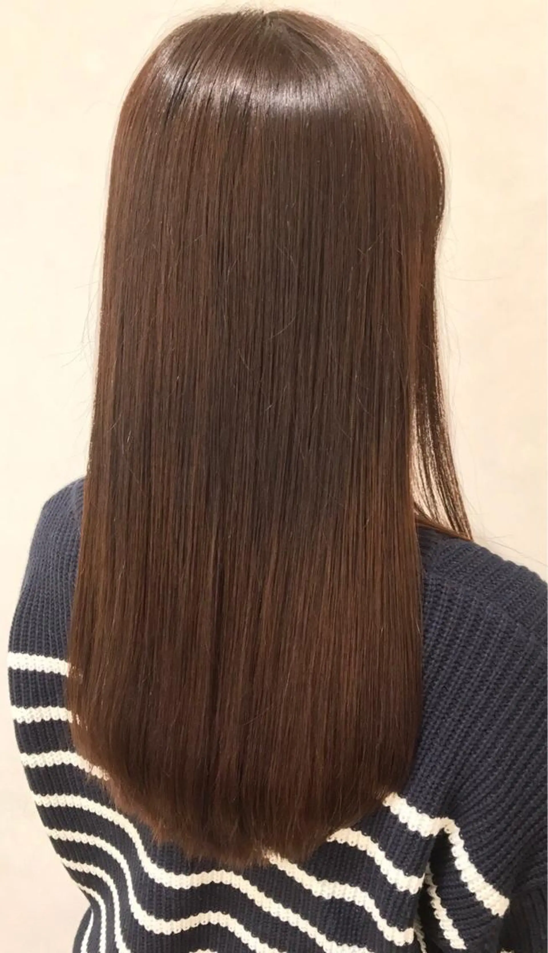 ロング 縮毛矯正 髪質改善お任せ ください♪ひとみのヘアスタイル