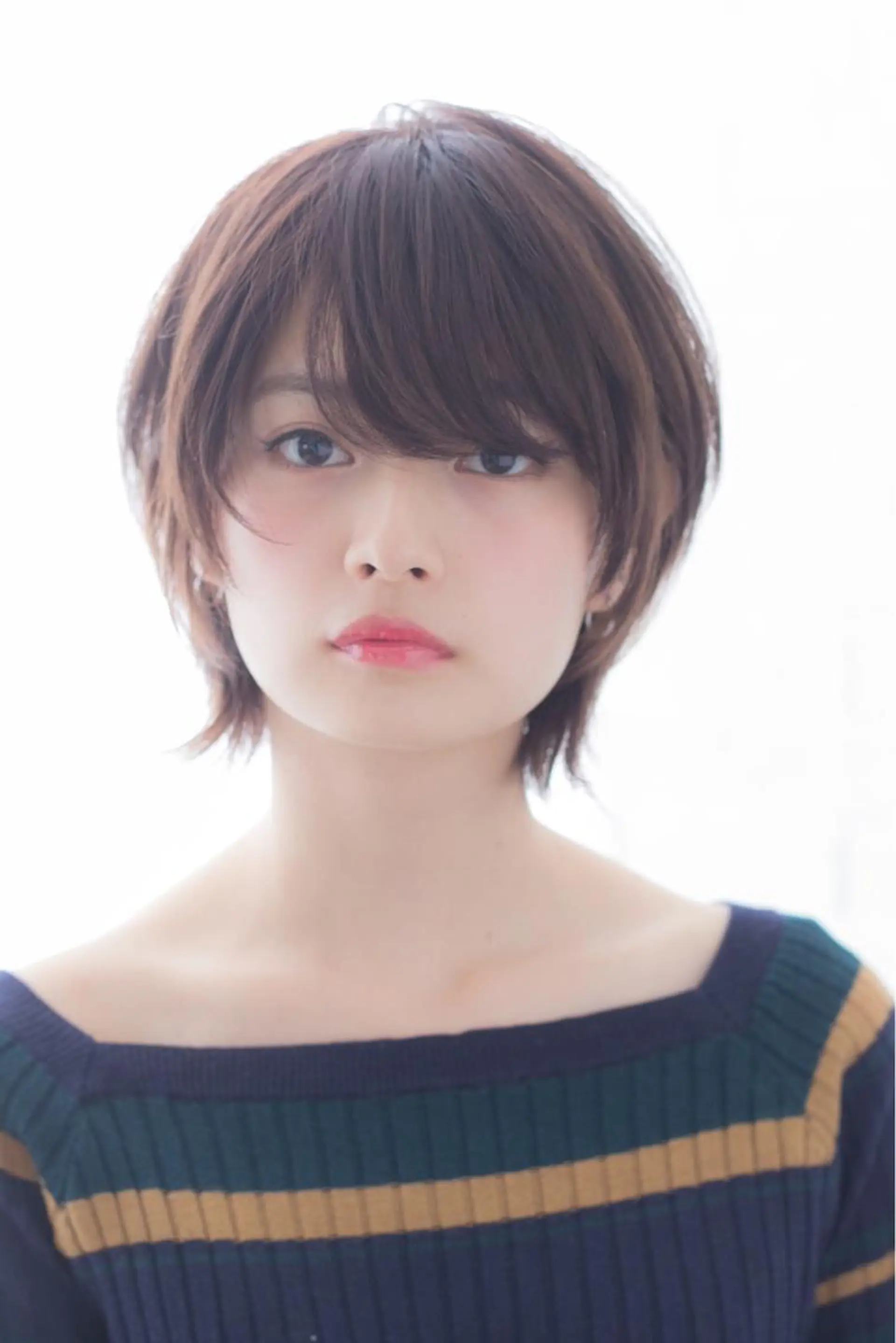 ショート 似合わせカット ショートヘア 小顔カット カット 井上 美奈子のヘアスタイル