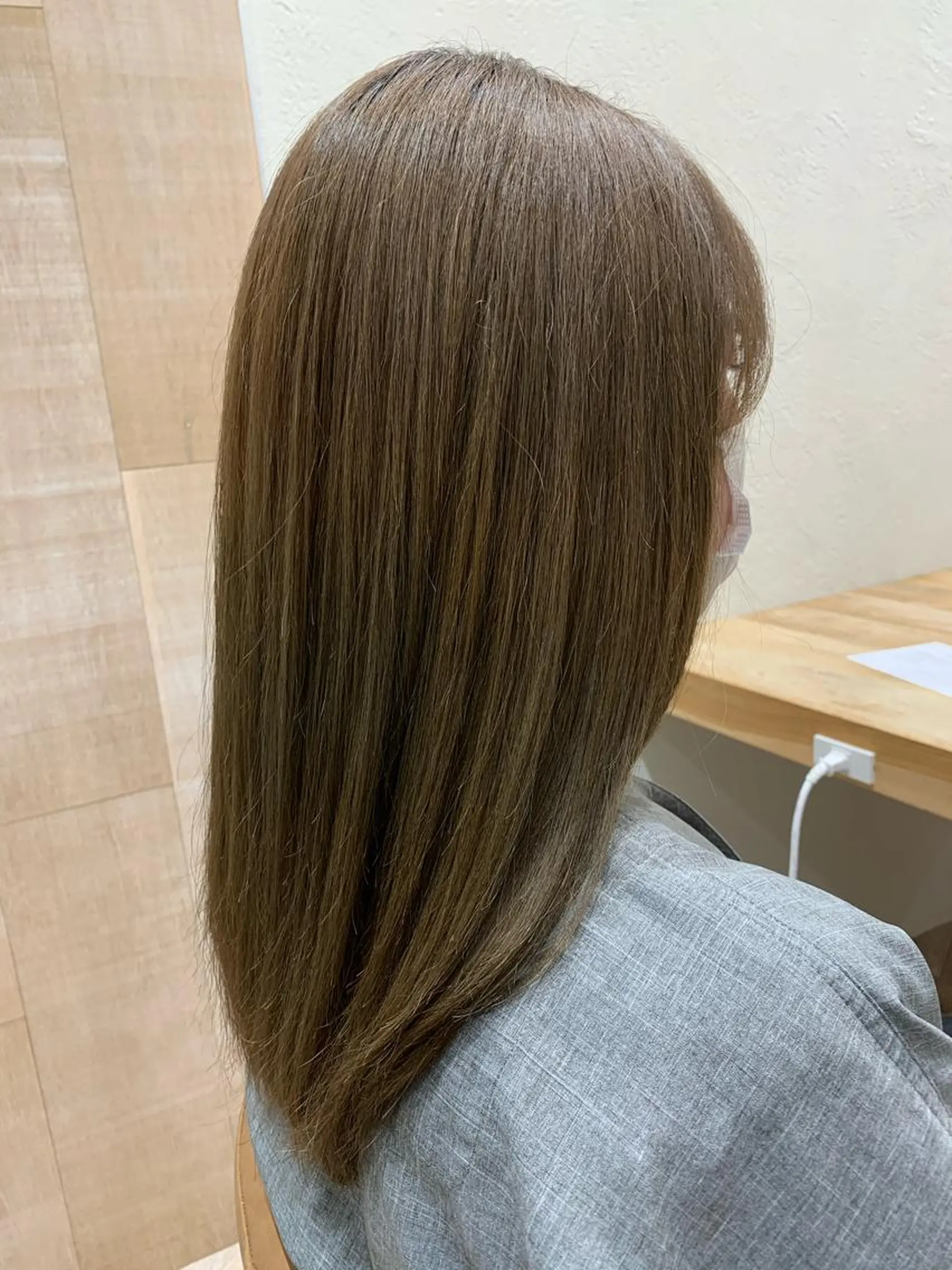 ロング カラー 松村 知香のヘアスタイル