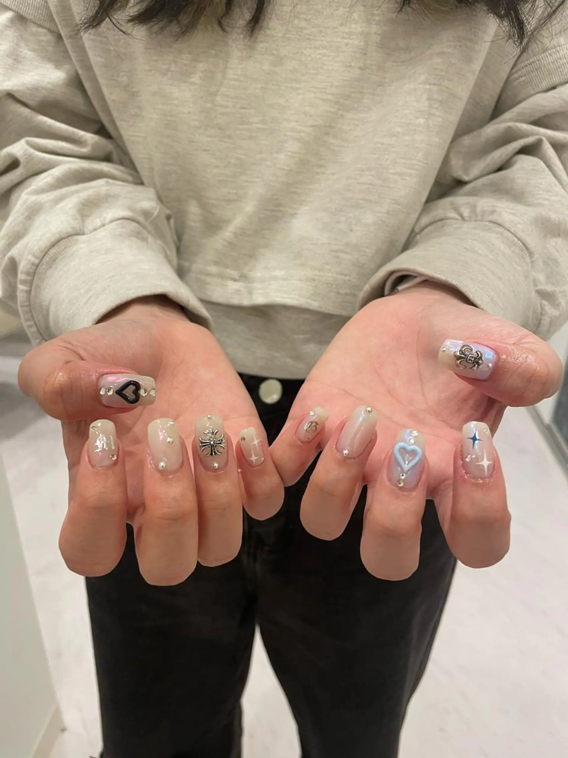 ネイル 束感まつ毛/ネイル/ LED♥KIRARAのマツエク・マツパデザイン