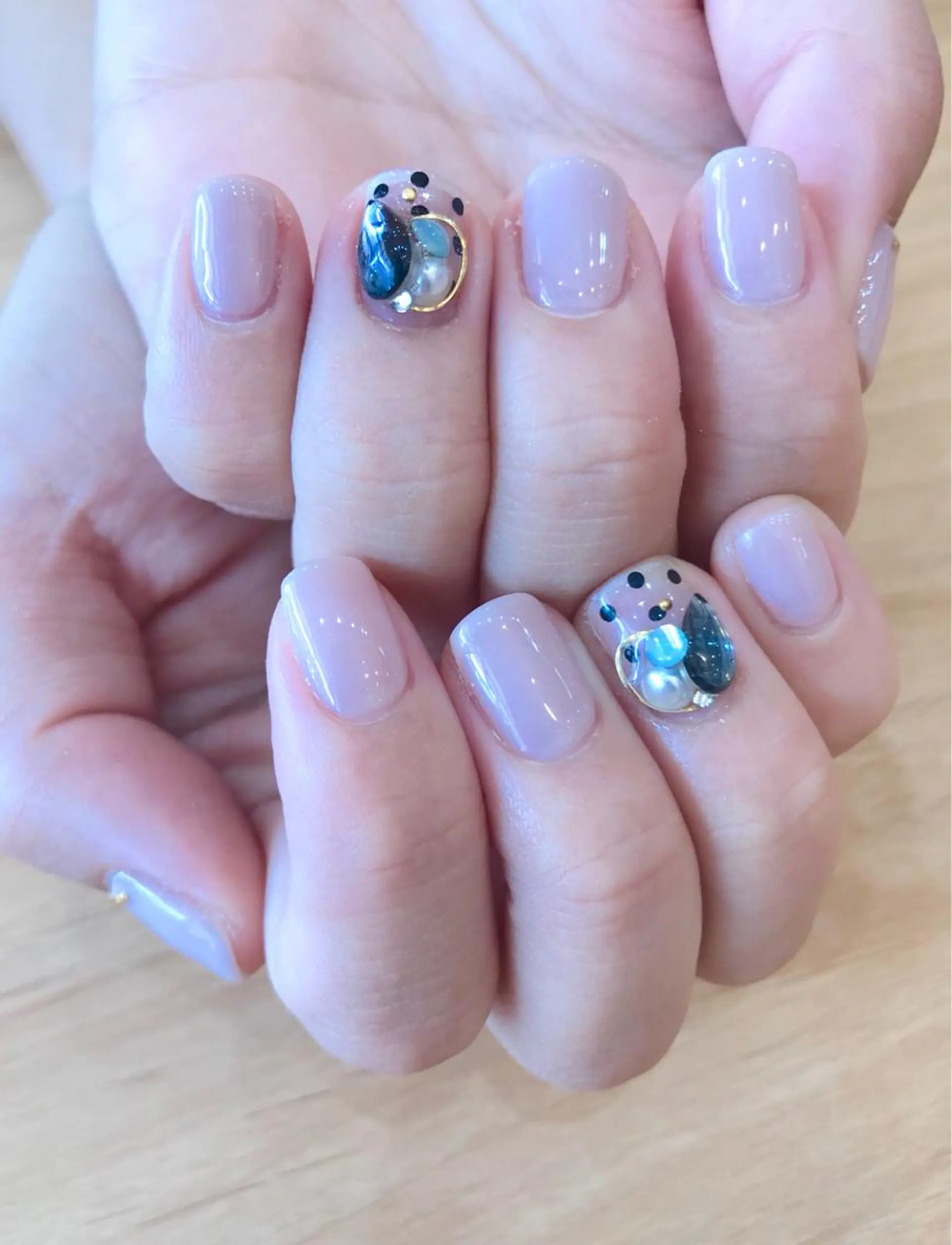 ショート ショートヘア ハンドネイル eclale nのネイルデザイン