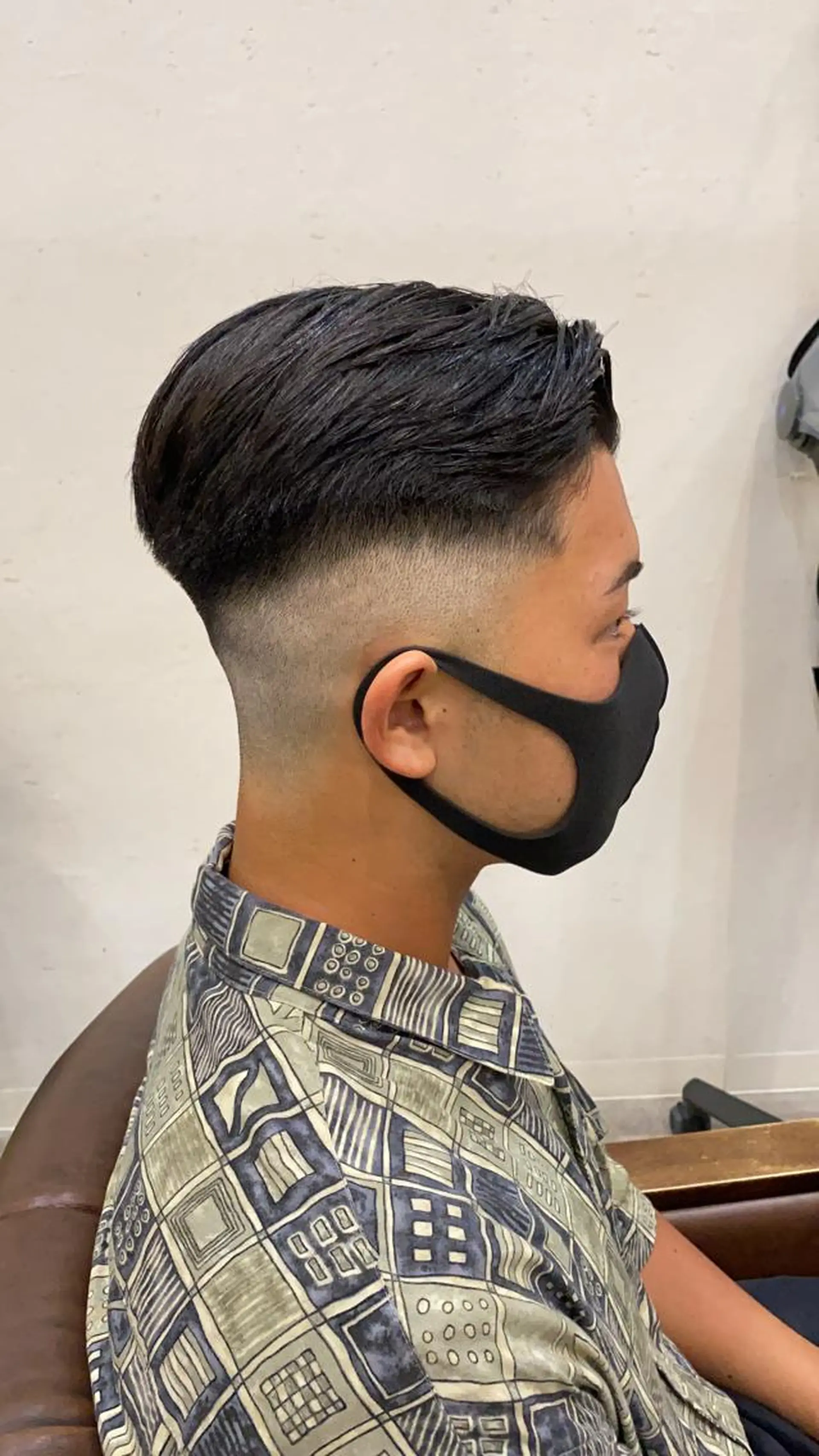 ショート メンズ フェードカット カット ヘッドスパ ヘアセット 🟢NEGi🟣 🫧髪質改善のヘアスタイル