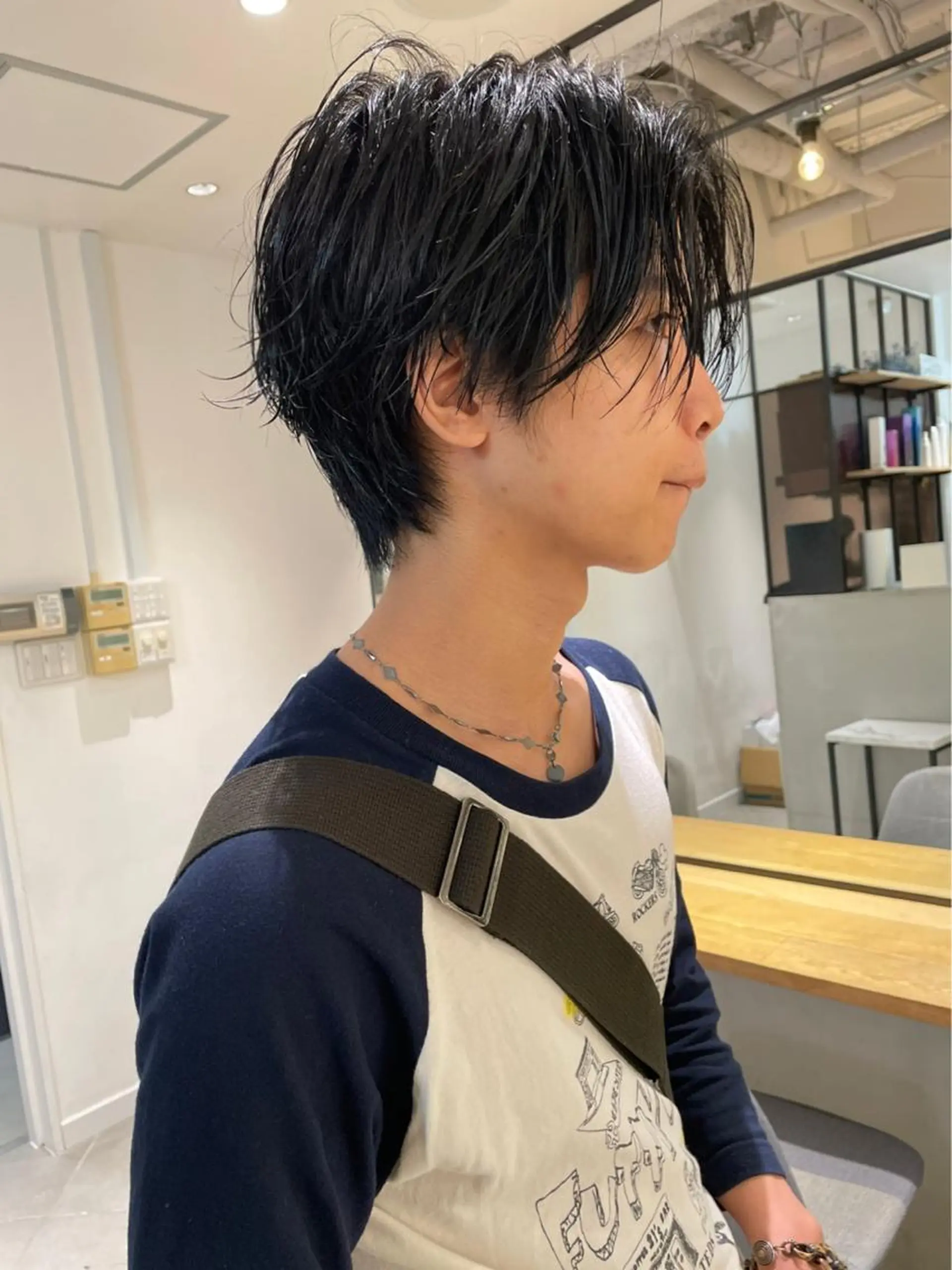 ショート メンズ センターパート カット トリートメント 村上雅人 ナチュラルモードのヘアスタイル