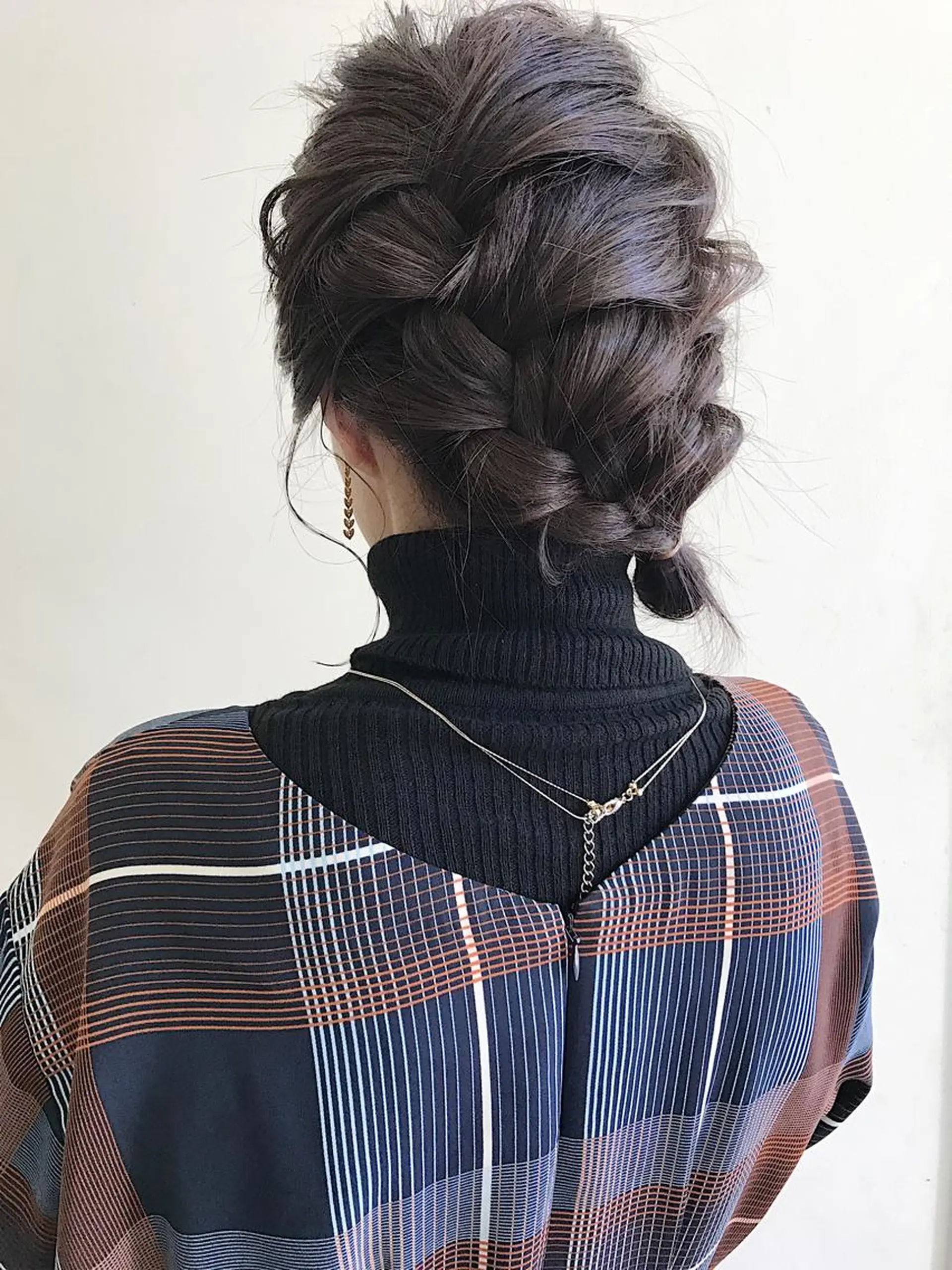 ミディアム カラー ヘアアレンジ 貫洞 大介のヘアスタイル