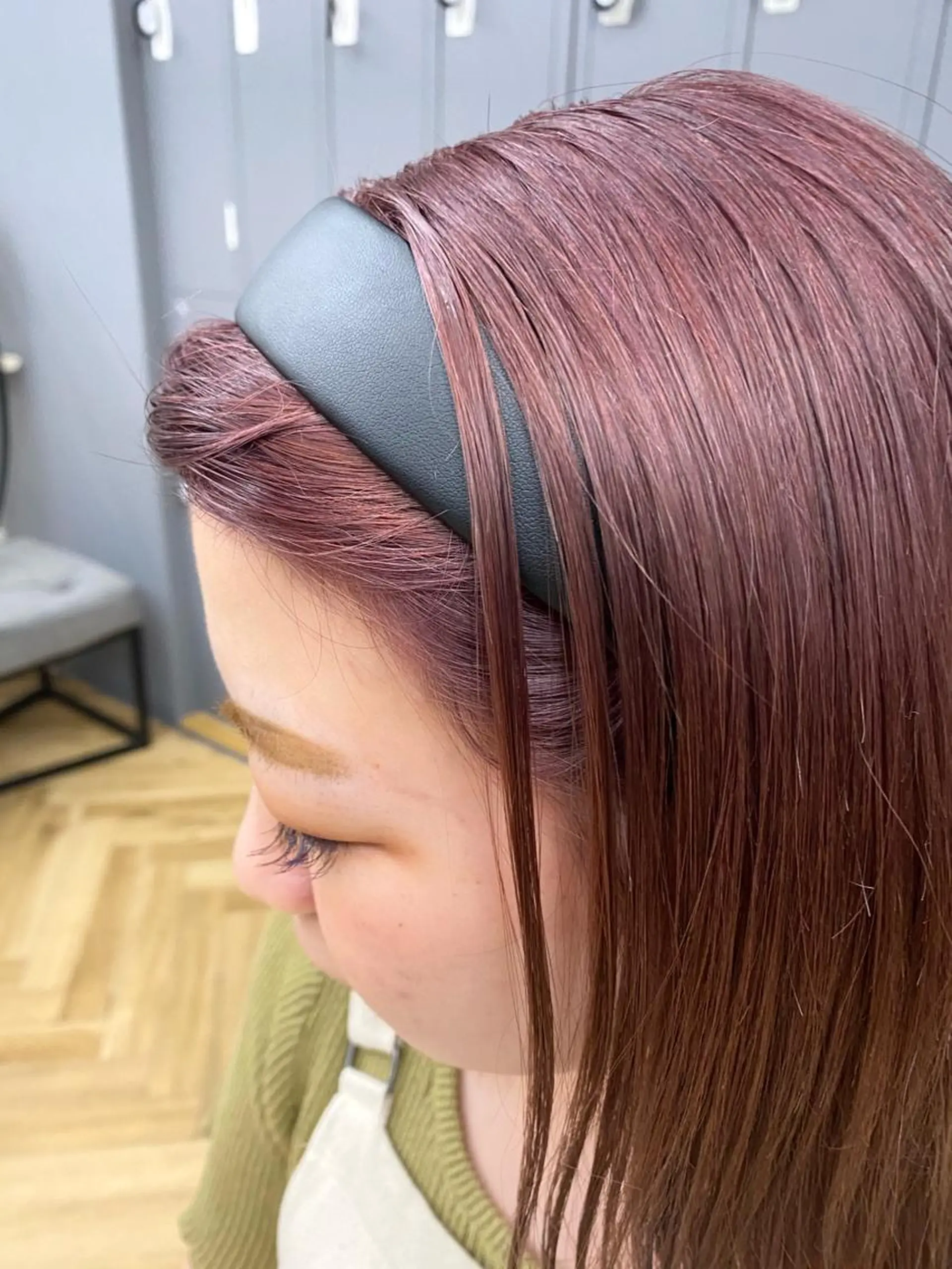 ミディアム カラー ブリーチ 🫧ふじたまゆ🫧 レイヤーカット✂︎のヘアスタイル