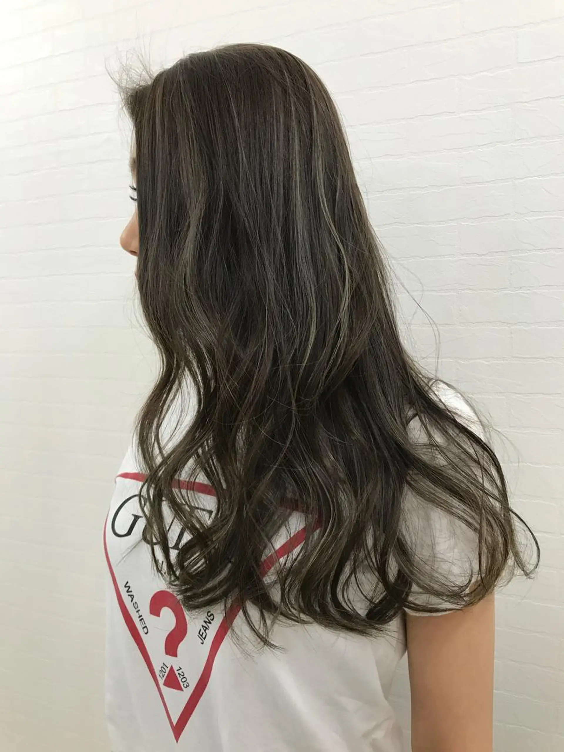 セミロング カラー ハイライトカラー ハイライト フラットラッシュ/ LEDマツエク/石原のマツエク・マツパデザイン