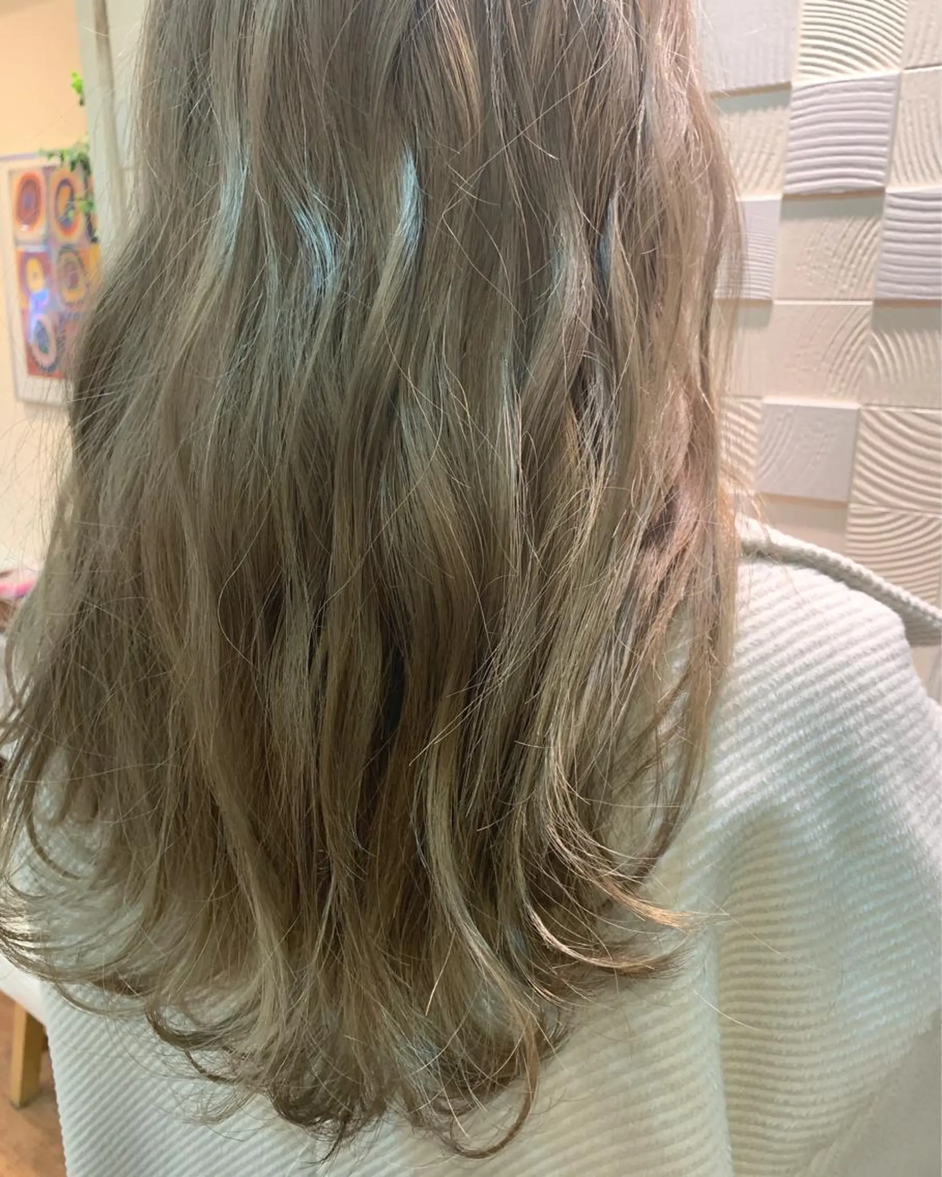 セミロング ヘアカラー 副店長　山本 竜司のヘアスタイル