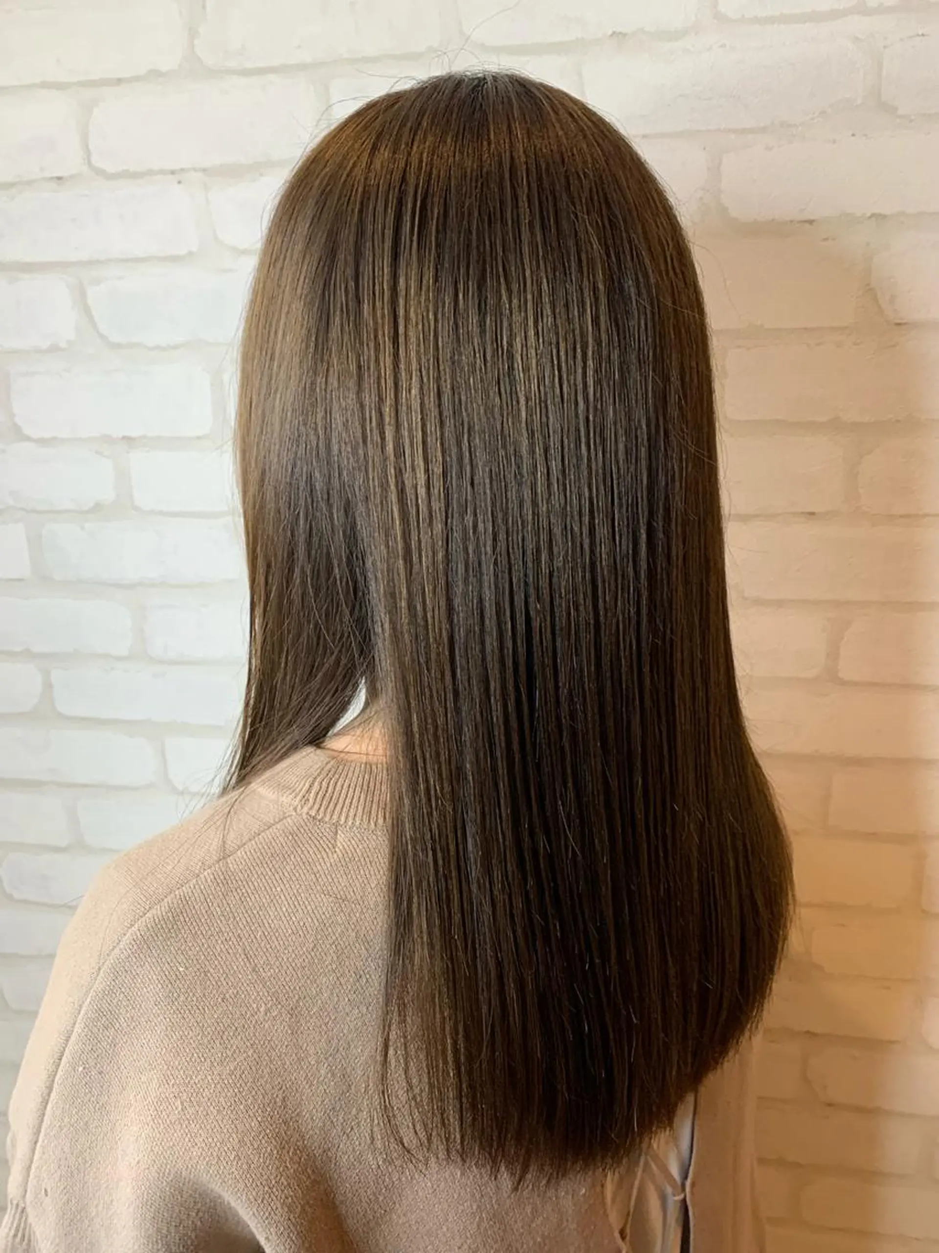 ロング 秋葉 万柚子のヘアスタイル